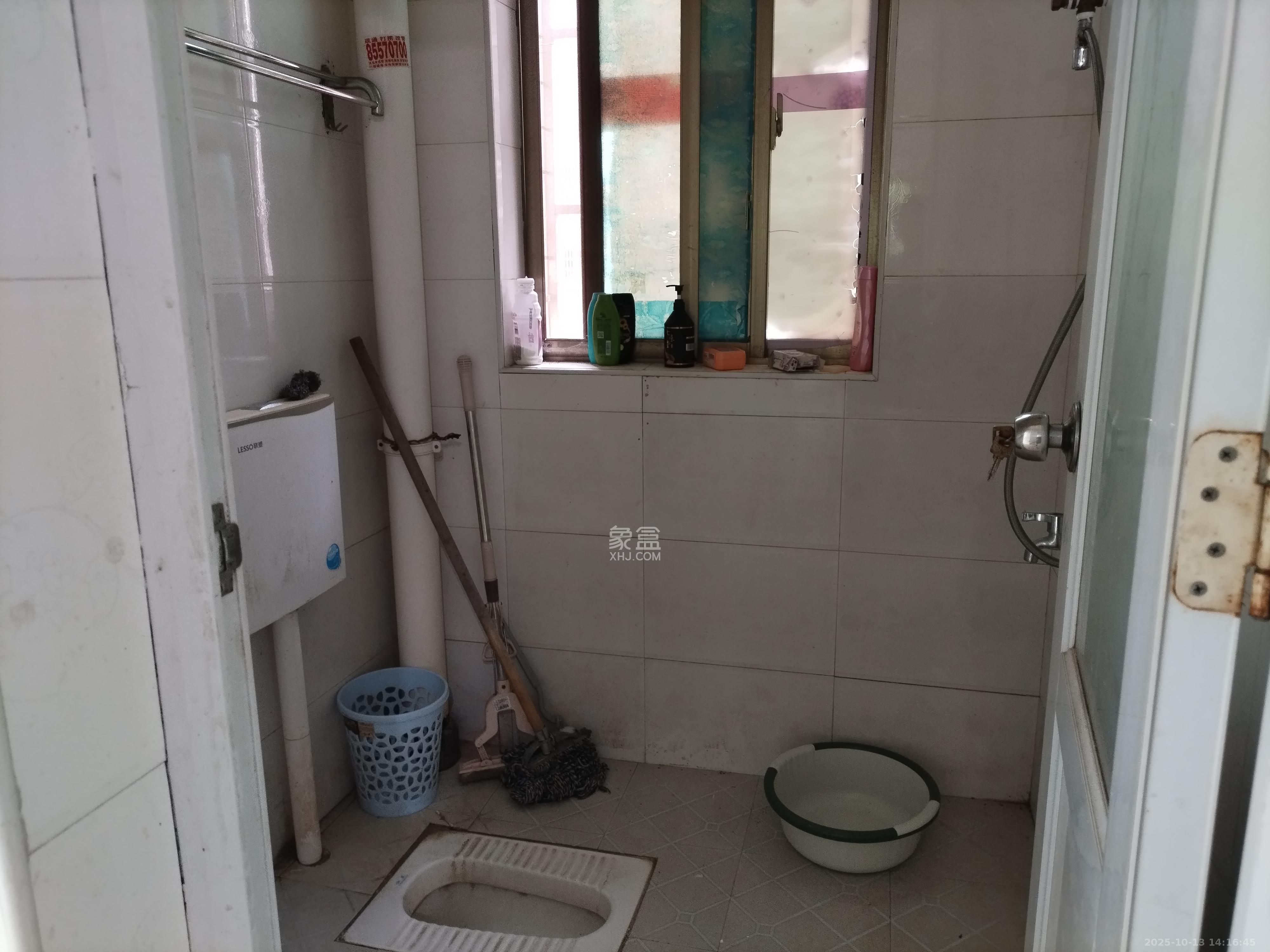 华美佳园(鄱阳佳园) 3室2厅2卫 1600.0元/月 华美佳园(鄱阳佳园) 3室2厅2卫 1600.0元/月室内图