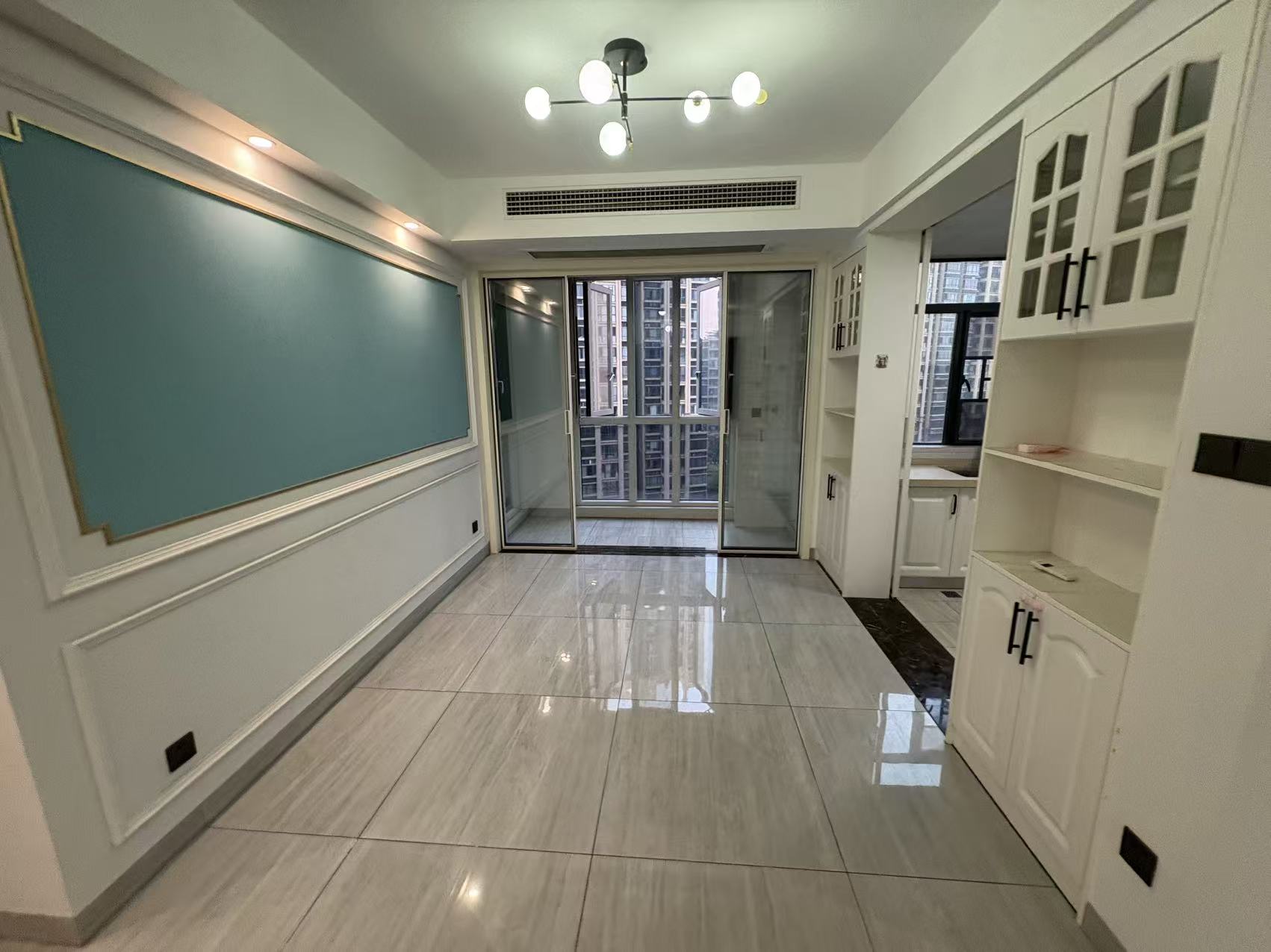 经世龙城 4室2厅2卫 83.0万 经世龙城 4室2厅2卫 83.0万室内图