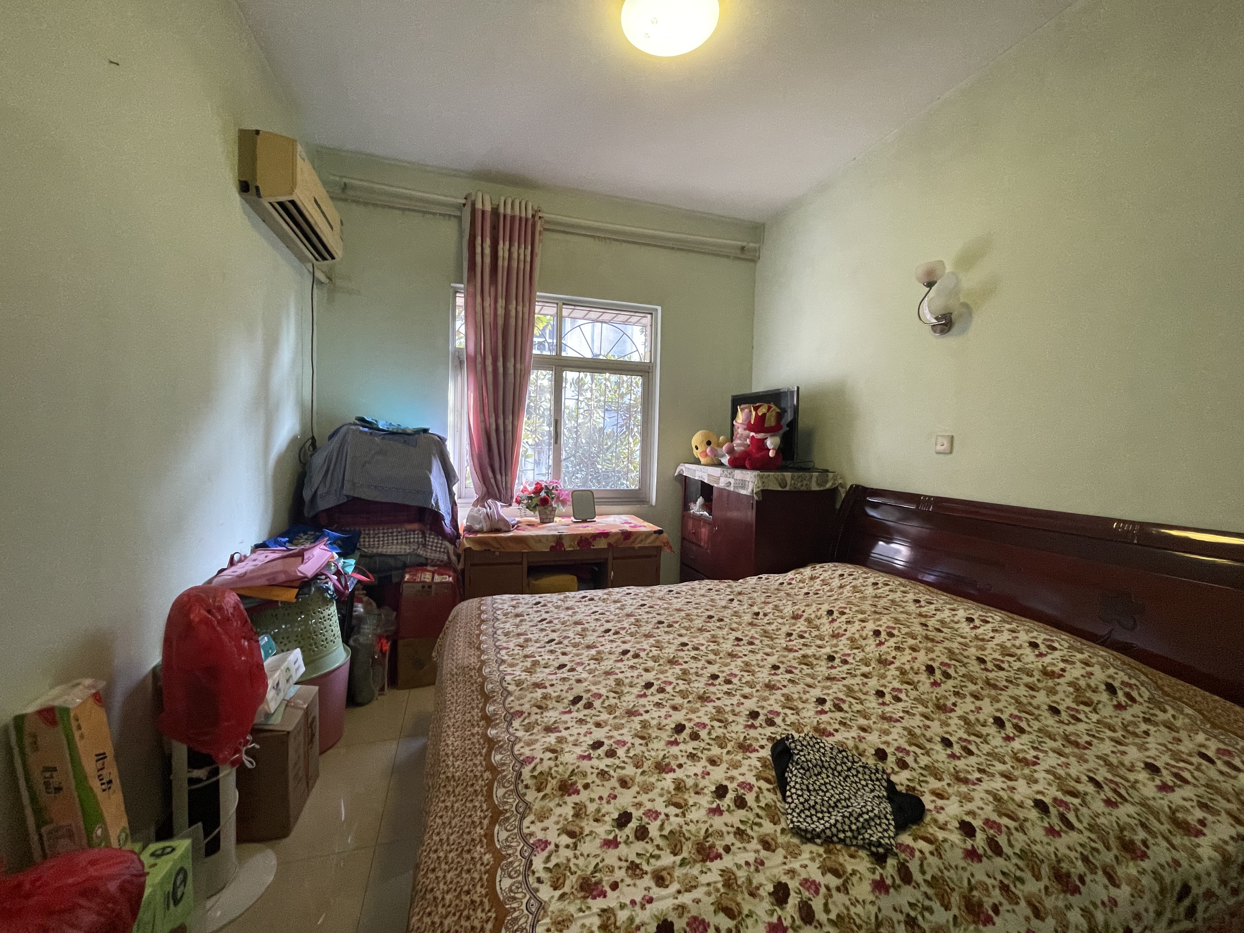 李家冲一村(杉木塘火电小区) 2室2厅1卫 30.0万 李家冲一村(杉木塘火电小区) 2室2厅1卫 30.0万室内图