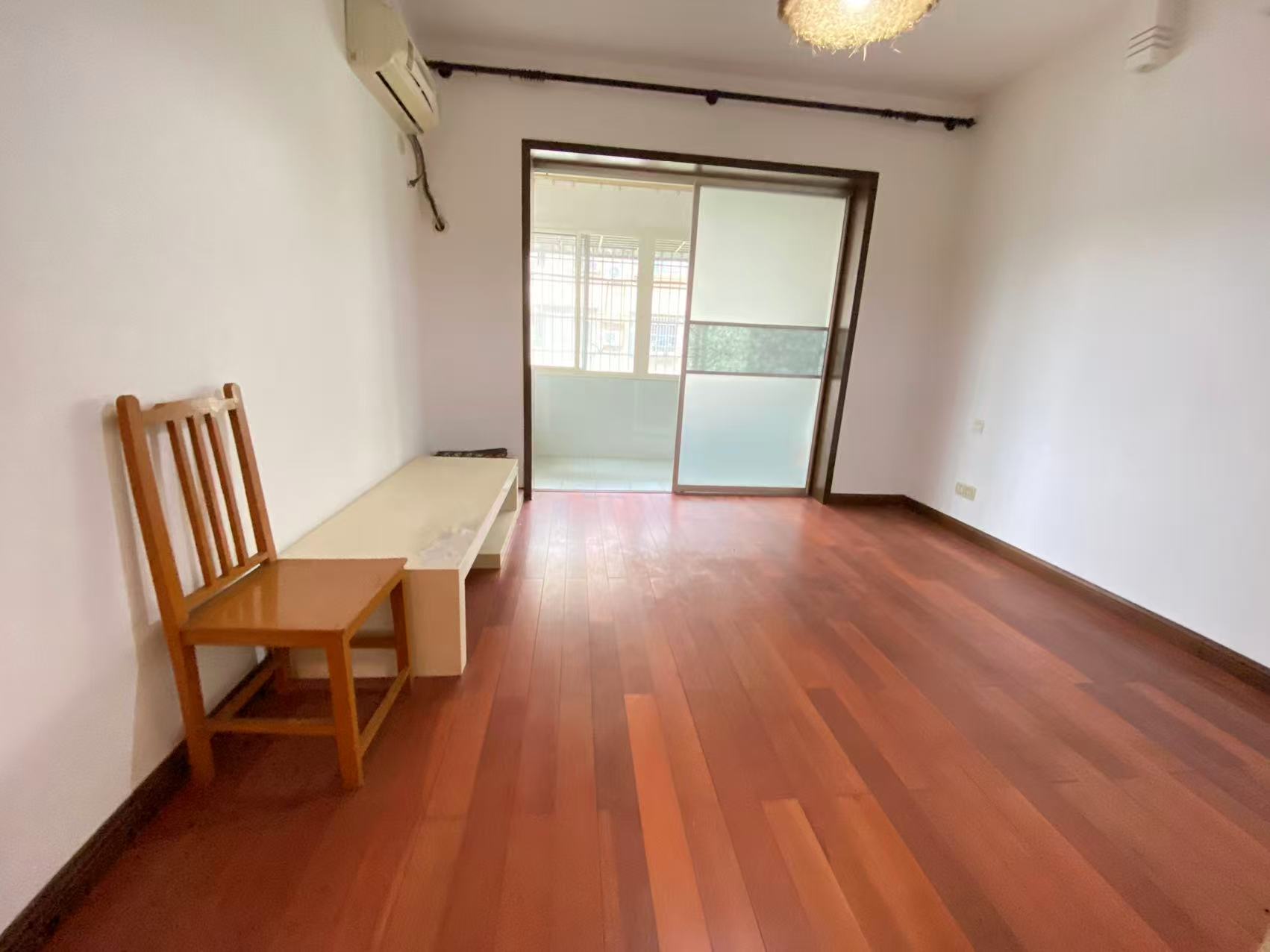 开元三村  3室2厅2卫    39.8万室内图