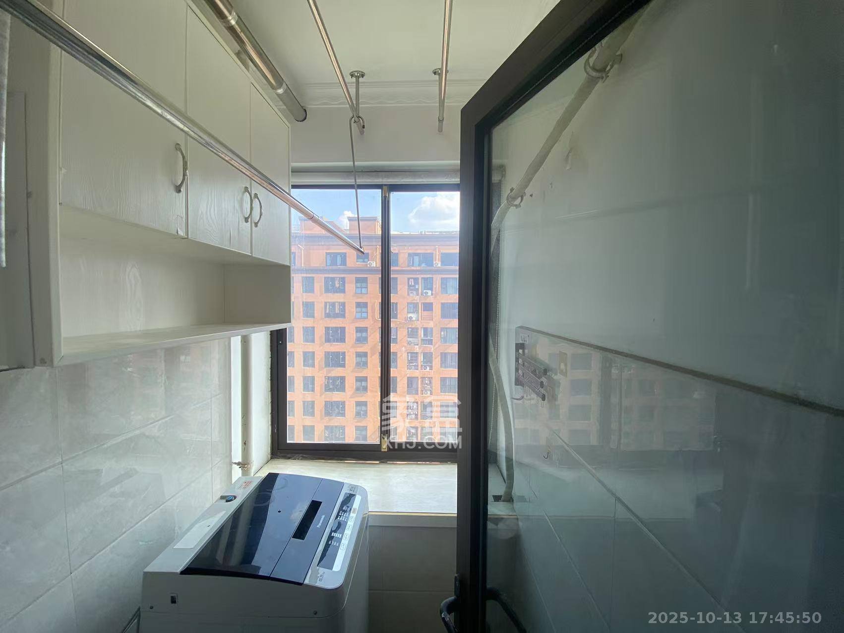 鑫远和城(一、二期)  1室1厅1卫    1300.0元/月 鑫远和城(一、二期)  1室1厅1卫    1300.0元/月室内图