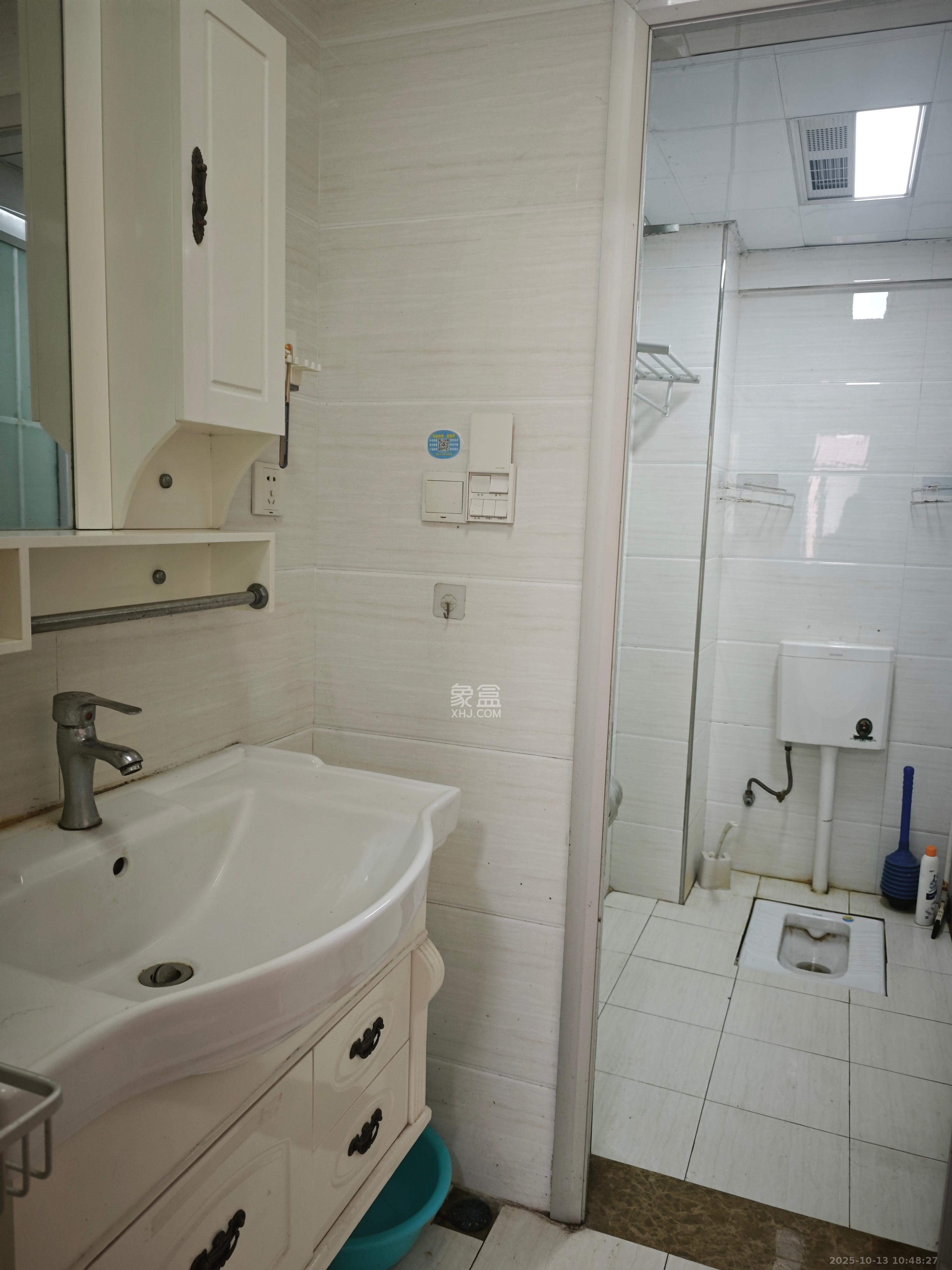 爵士湘 1室1厅1卫 1150.0元/月 爵士湘 1室1厅1卫 1150.0元/月室内图