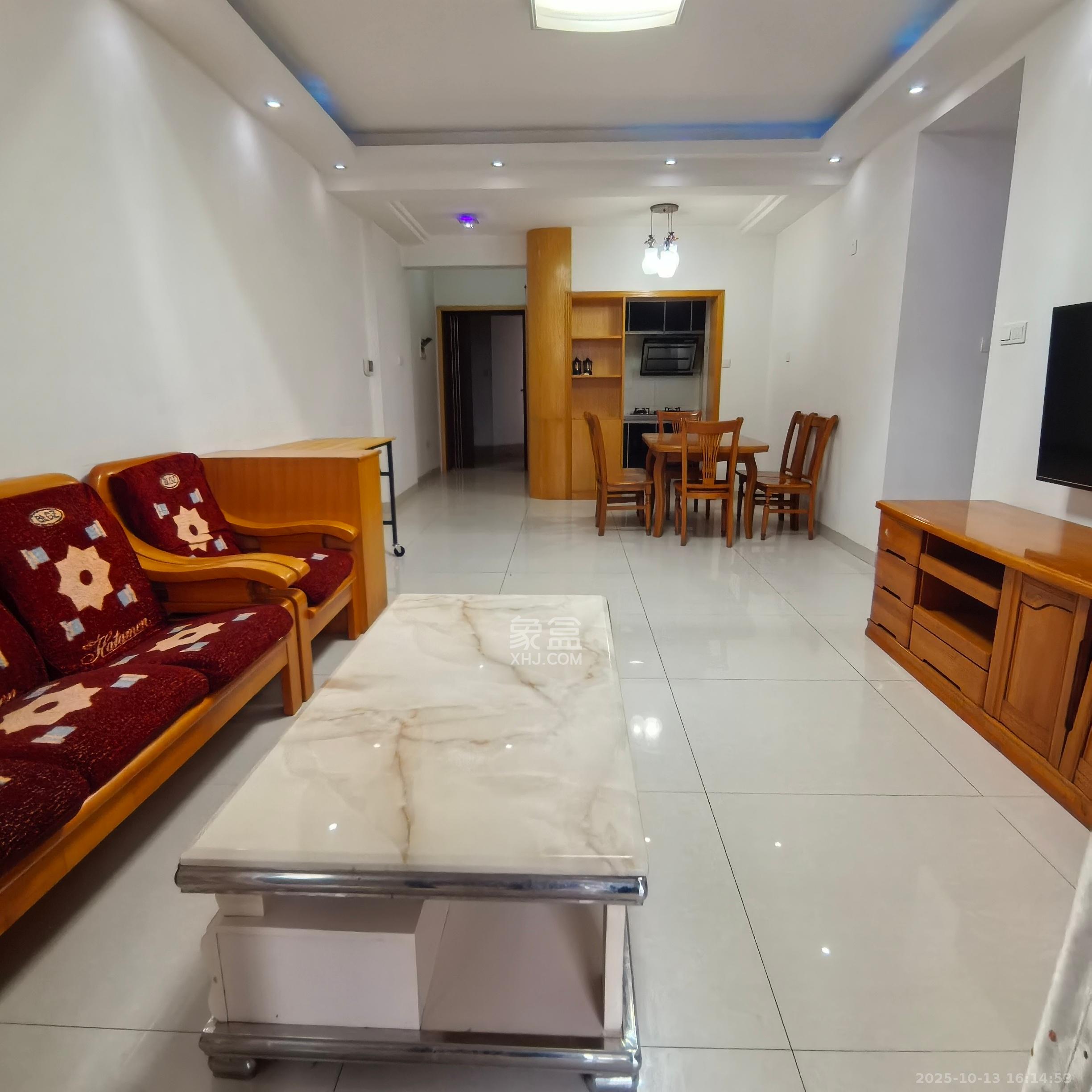 莱茵城  3室2厅1卫    1700.0元/月 莱茵城  3室2厅1卫    1700.0元/月