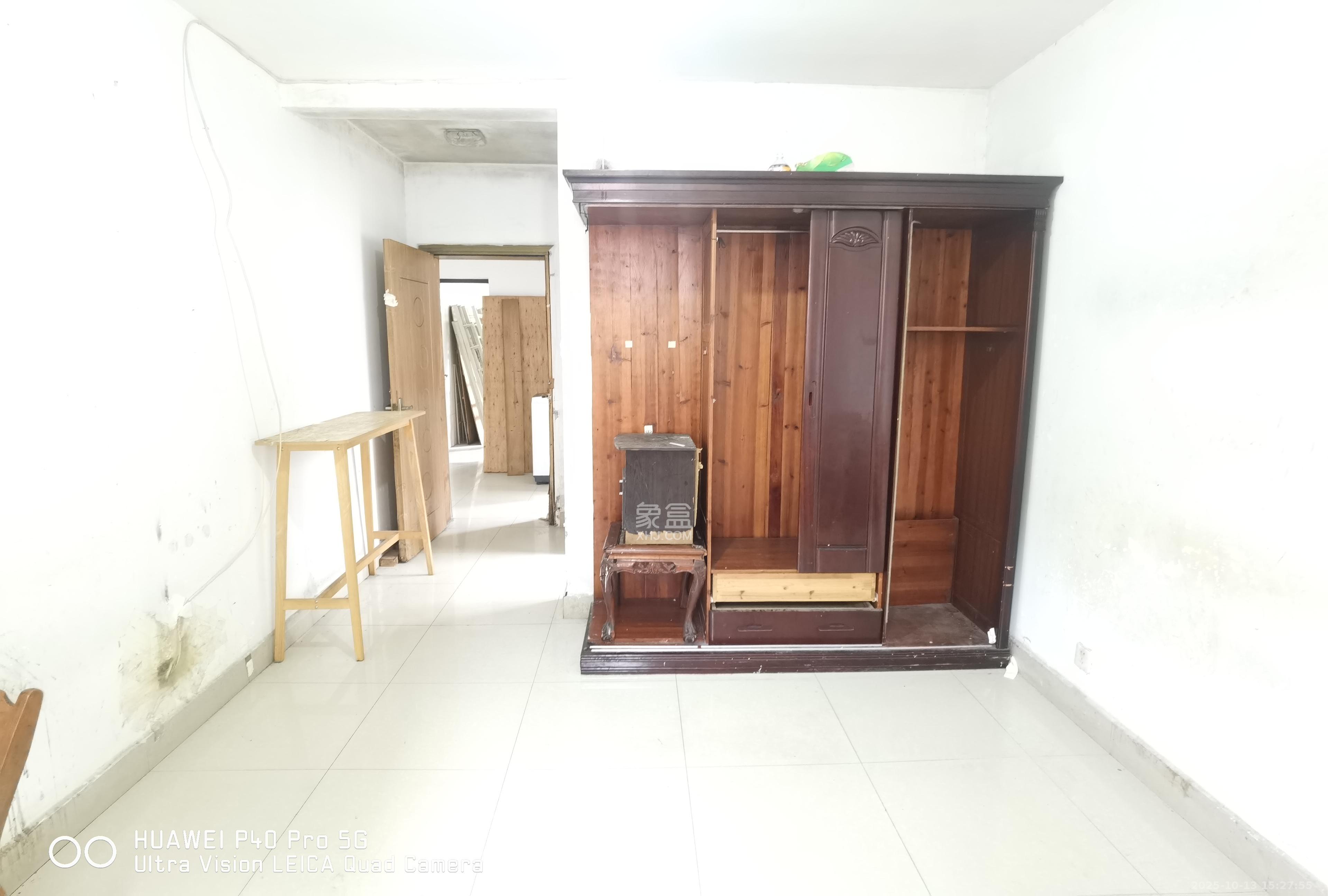 涂北社区-涂北新村  1室2厅1卫    2300.0元/月室内图