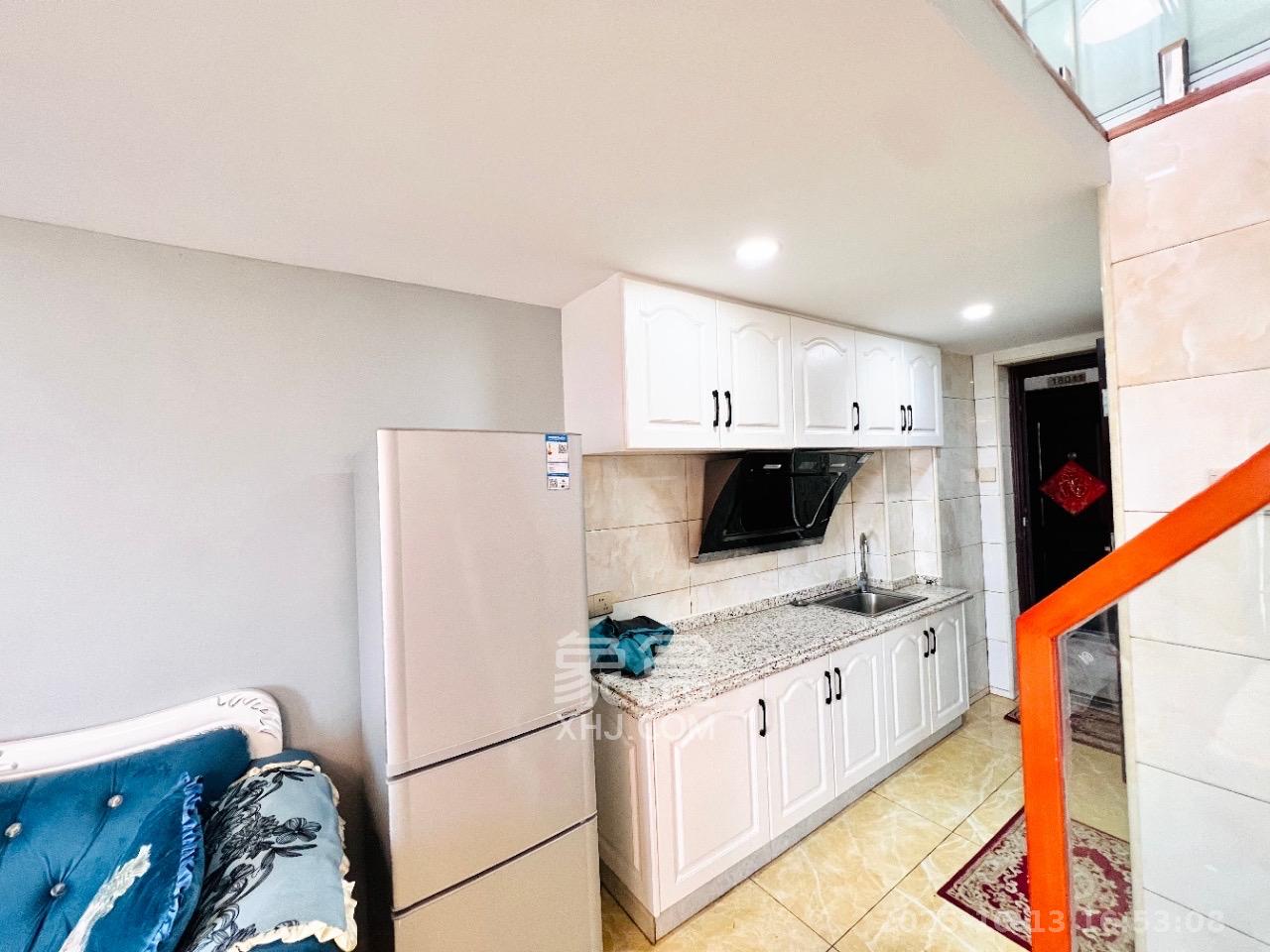 裕天国际商汇中心  1室0厅0卫    2000.0元/月室内图