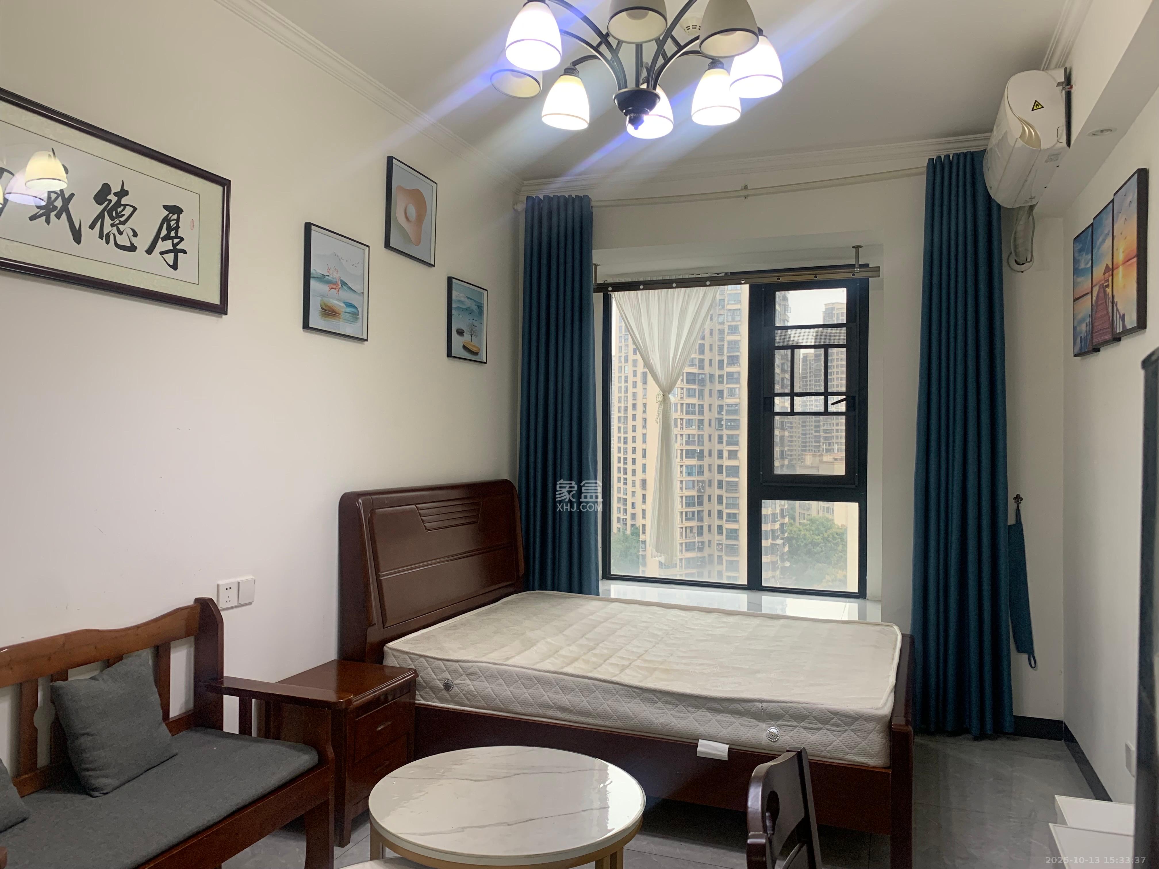 保利麓谷林语I区  1室1厅1卫    1400.0元/月