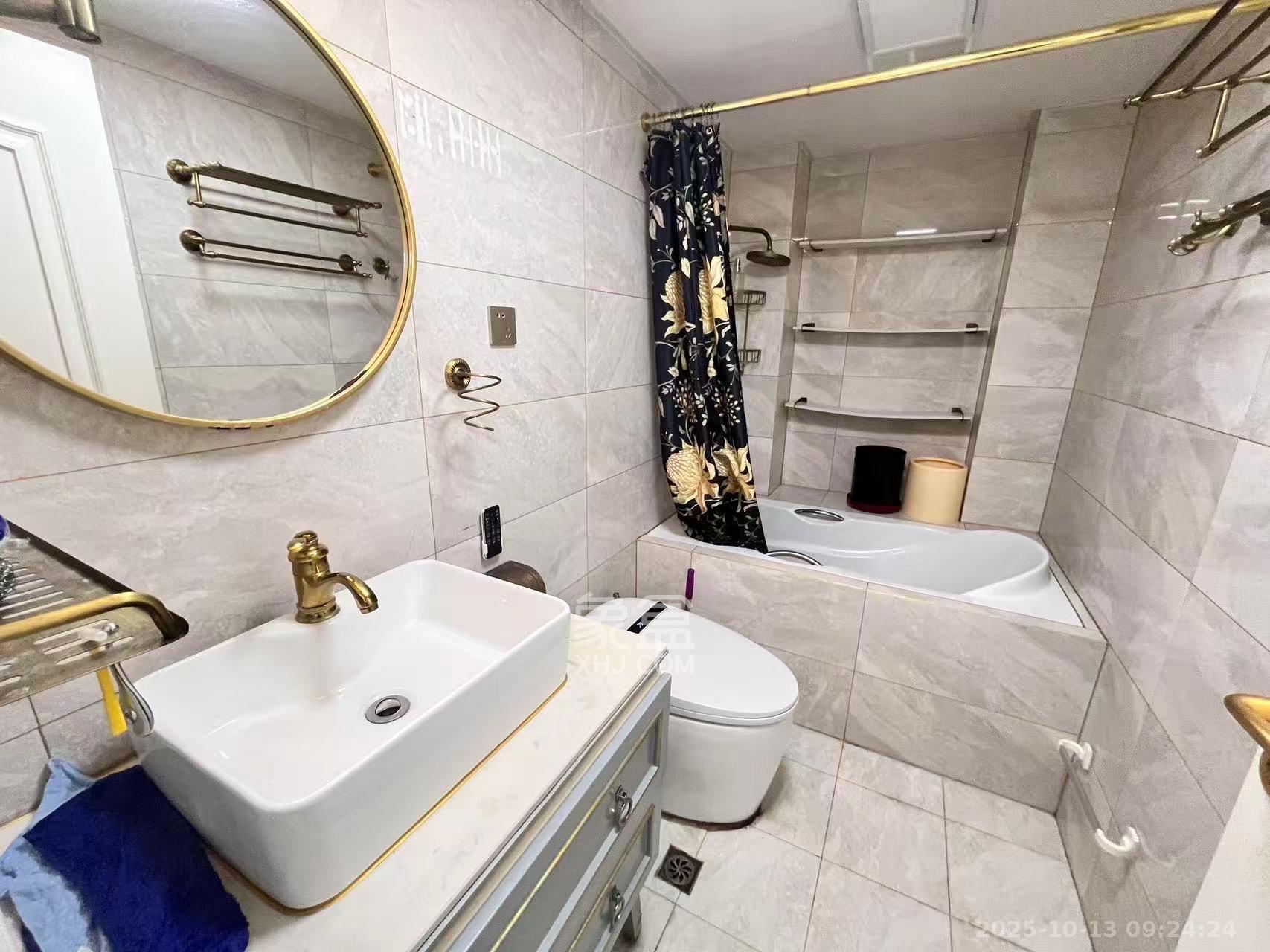 恒基凯旋门三期  2室1厅1卫    2200.0元/月室内图