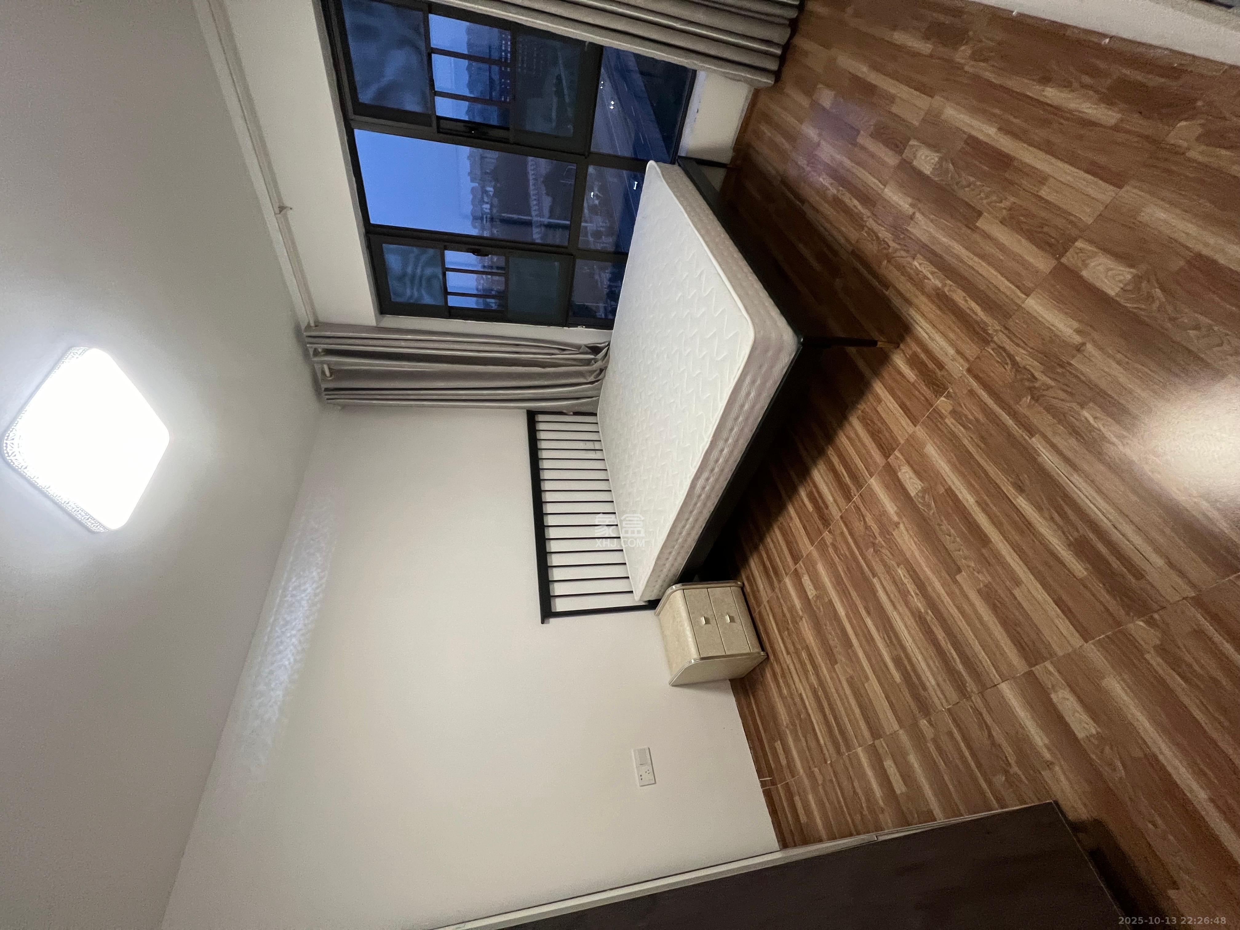 国储电脑城 1室1厅1卫 1400.0元/月 国储电脑城 1室1厅1卫 1400.0元/月室内图