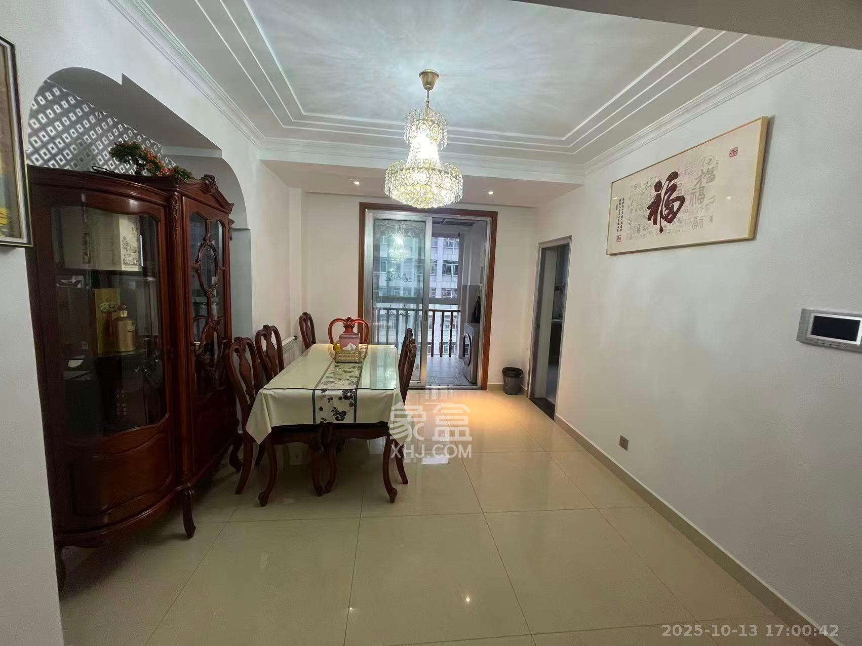 金葳佳园  4室2厅2卫    5000.0元/月 金葳佳园  4室2厅2卫    5000.0元/月室内图