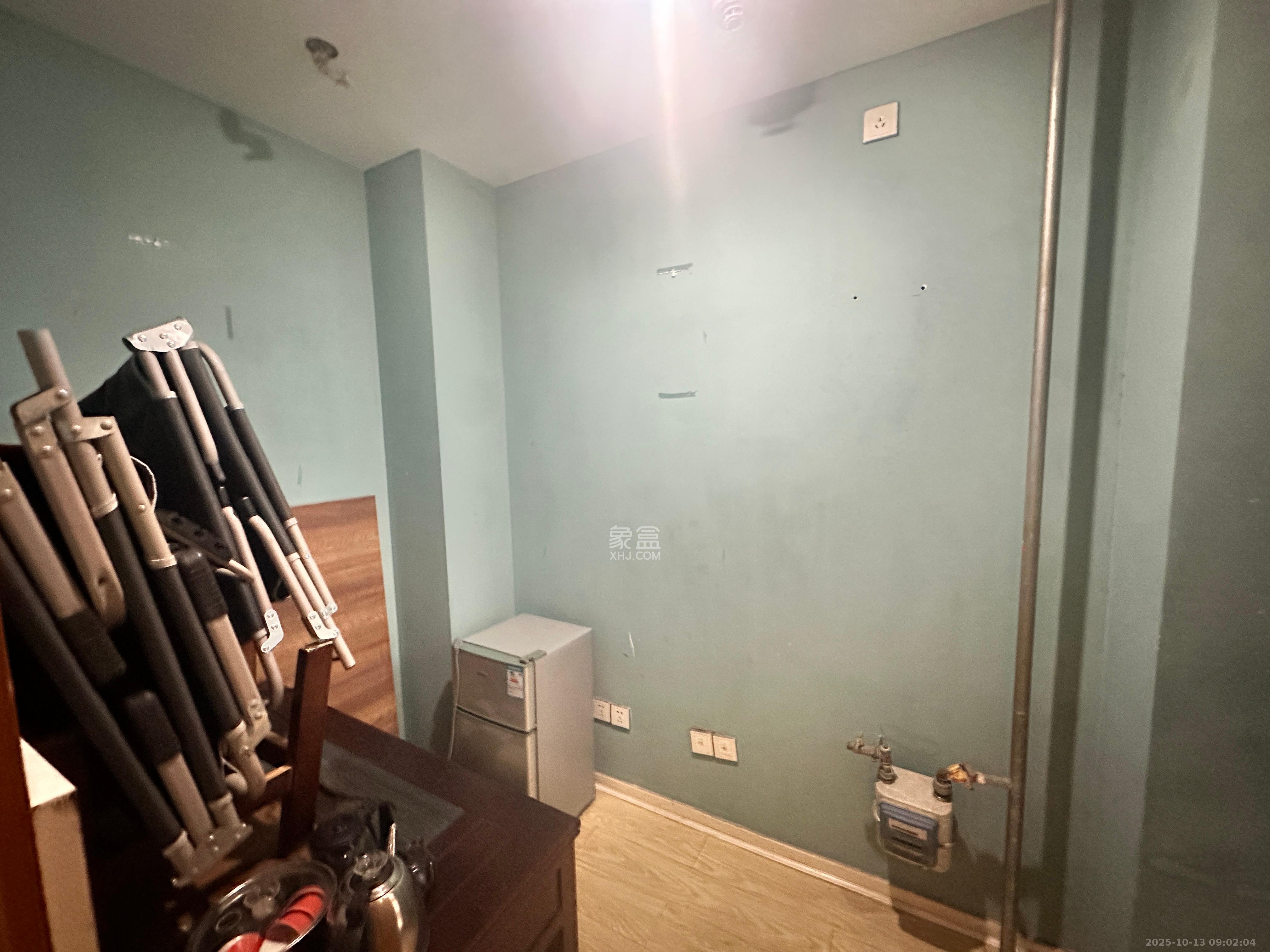 德思勤城市广场（宝格丽公寓）  1室1厅1卫    2500.0元/月