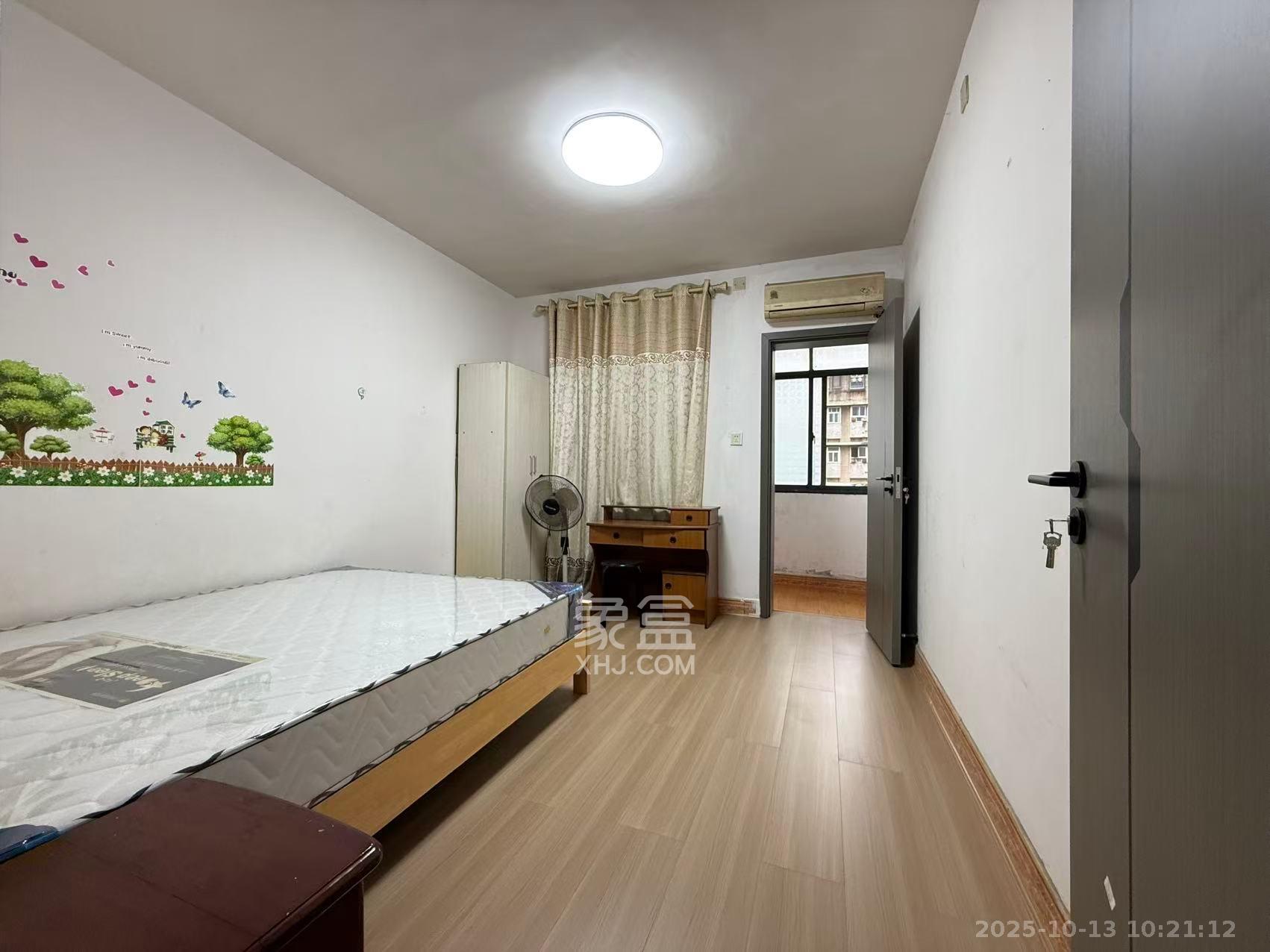 左家塘印刷厂宿舍（人印宿舍）  1室0厅0卫    1300.0元/月室内图