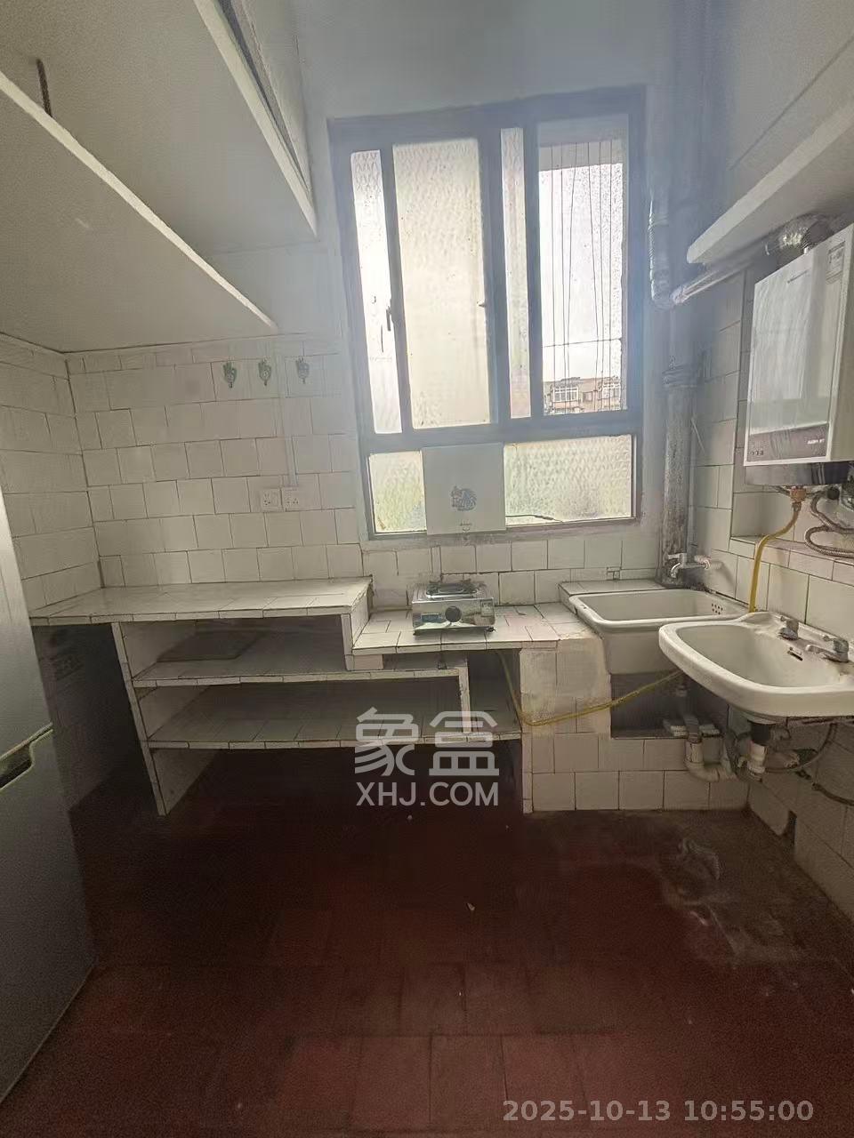 朝阳一、二村 1室1厅1卫 1200.0元/月 朝阳一、二村 1室1厅1卫 1200.0元/月室内图