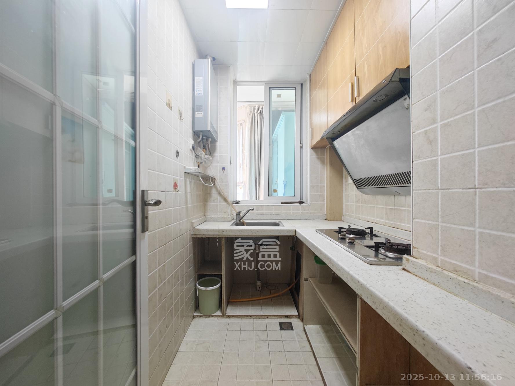 泰禹家园（彩云之翼家园一期、二期、三期）  1室1厅1卫    46.8万厨房