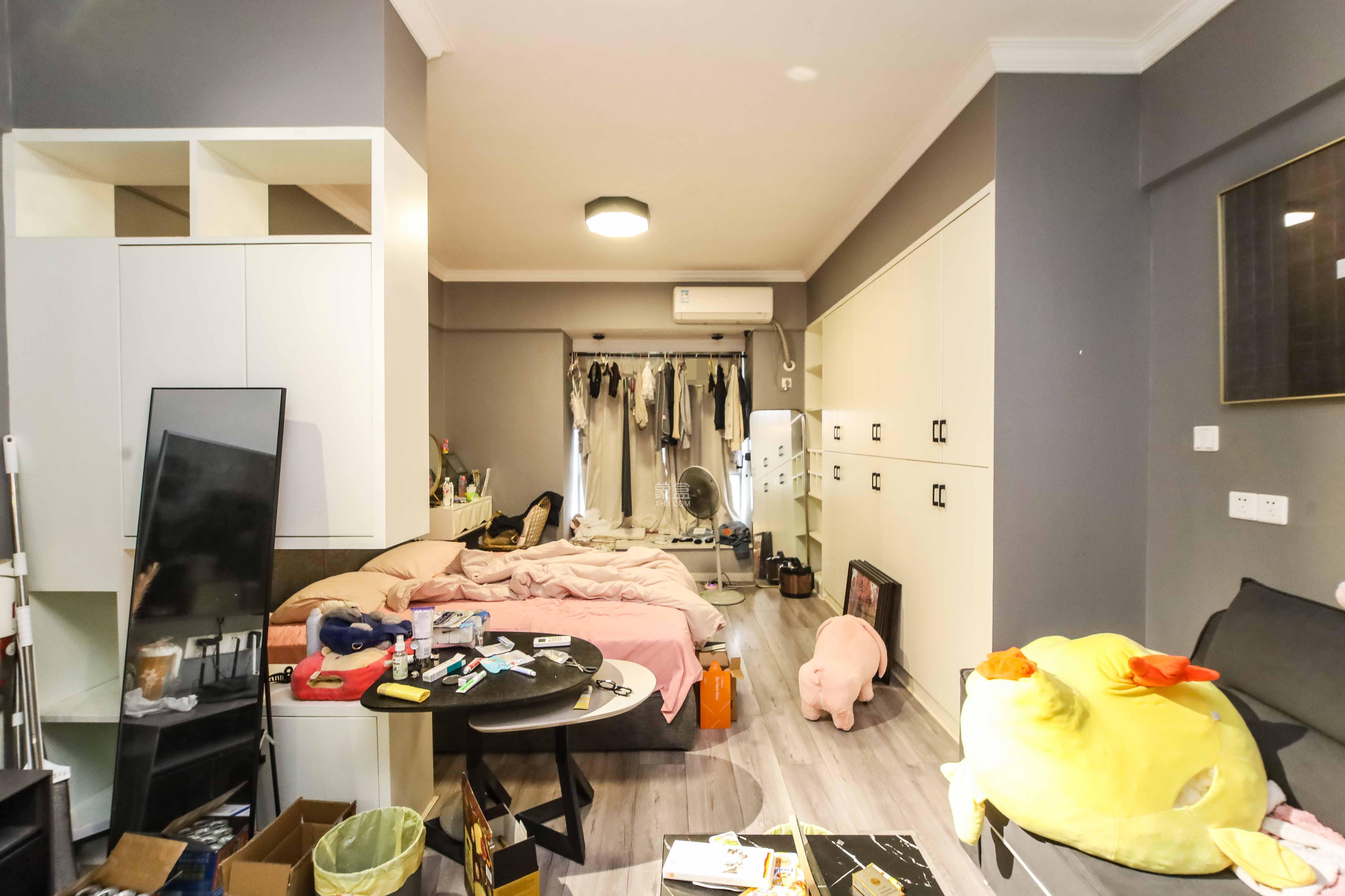 西子一间  1室1厅1卫    32.0万