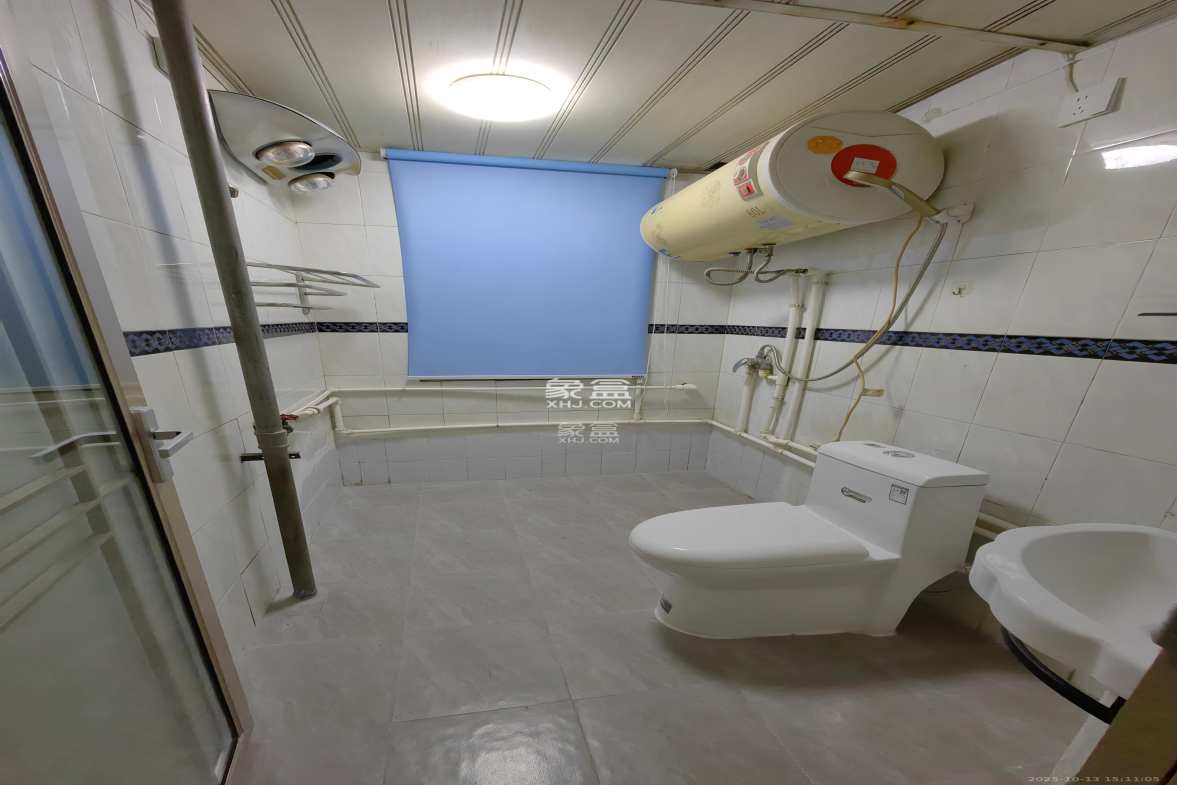 县府坪巷散盘 3室2厅2卫 2500.0元/月 县府坪巷散盘 3室2厅2卫 2500.0元/月室内图