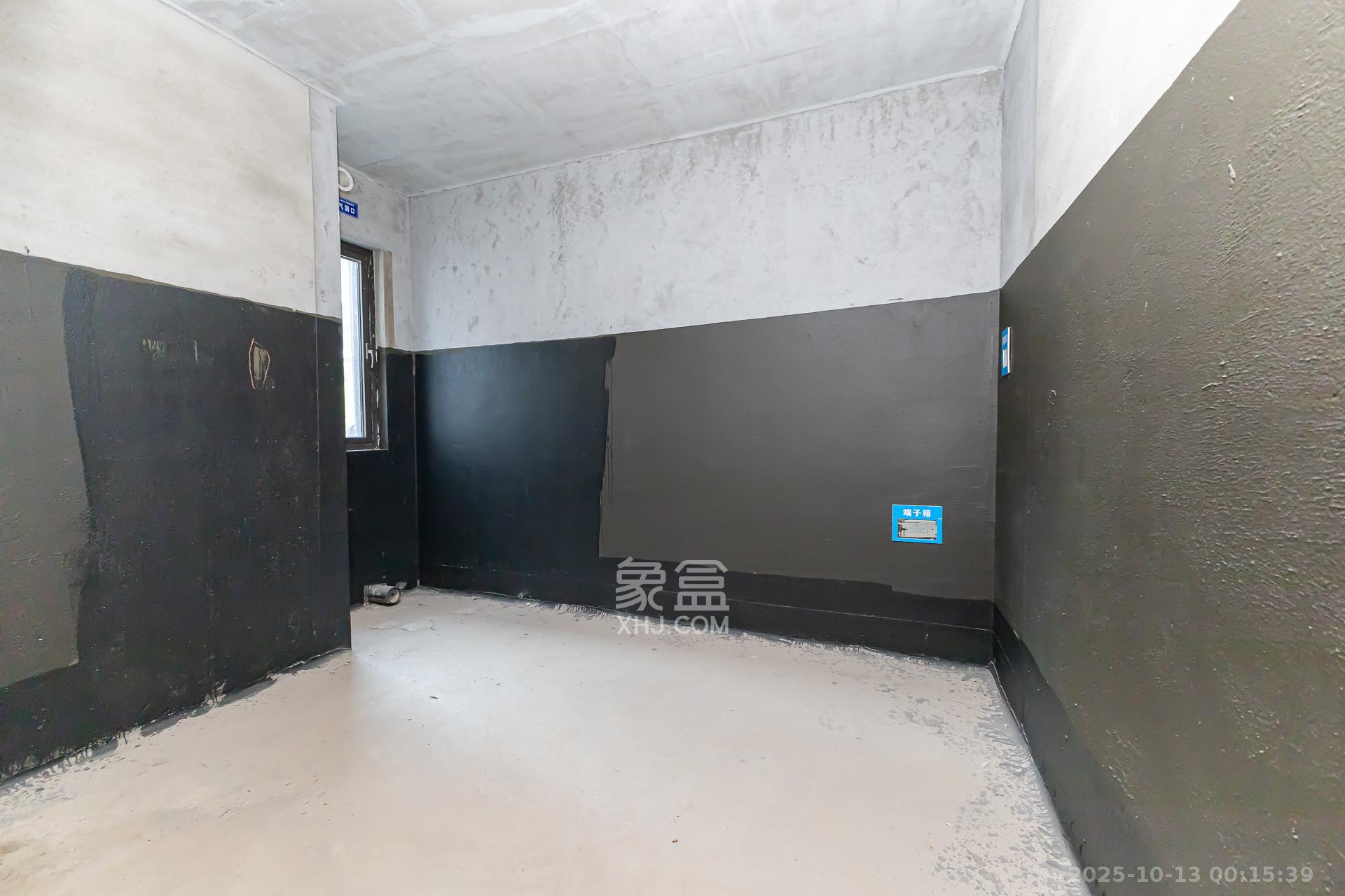 时代建发和著  4室2厅3卫    450.0万 时代建发和著  4室2厅3卫    450.0万卫生间