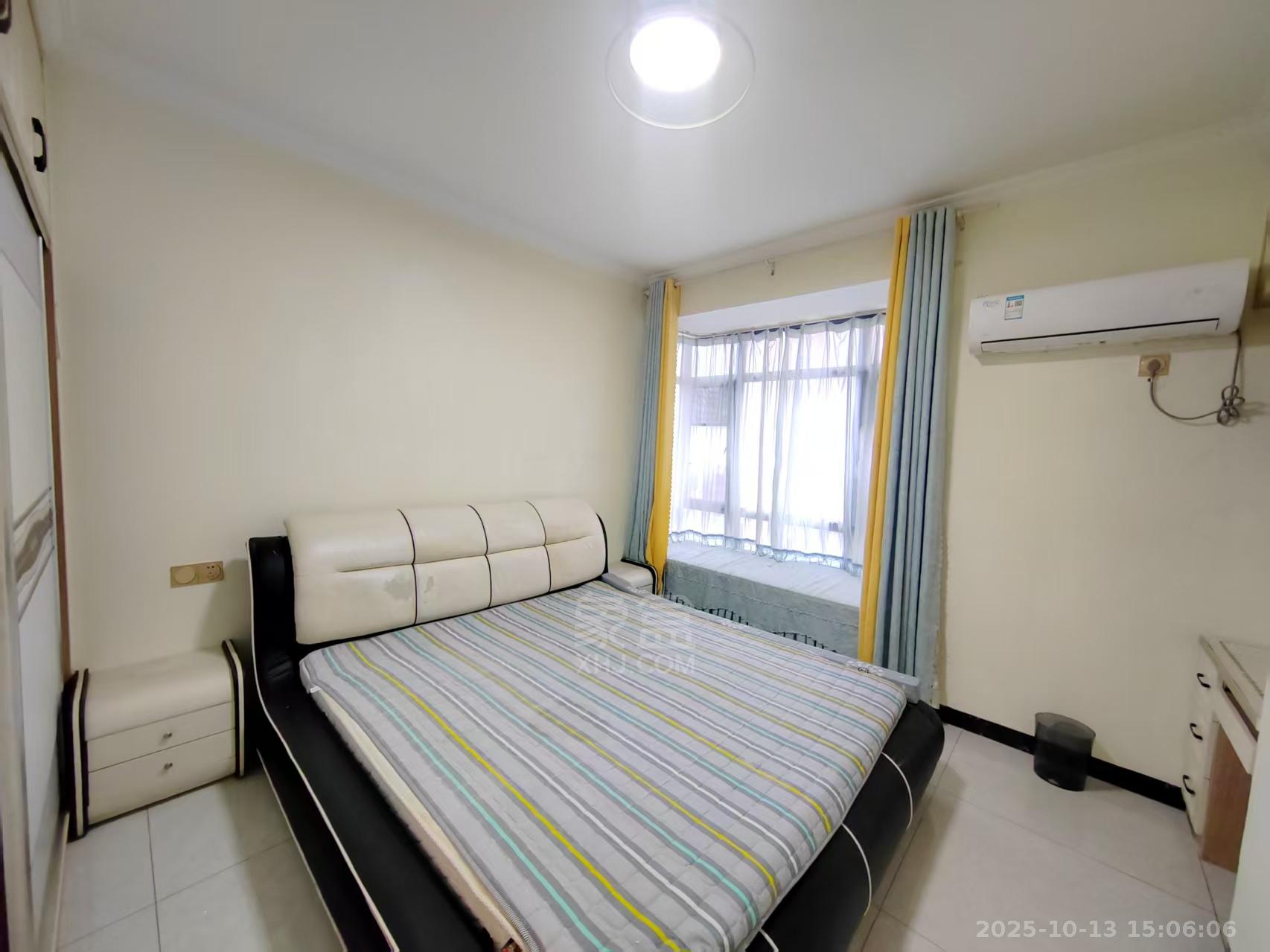 流金岁月-华晨国际 2室2厅1卫 2300.0元/月 流金岁月-华晨国际 2室2厅1卫 2300.0元/月室内图