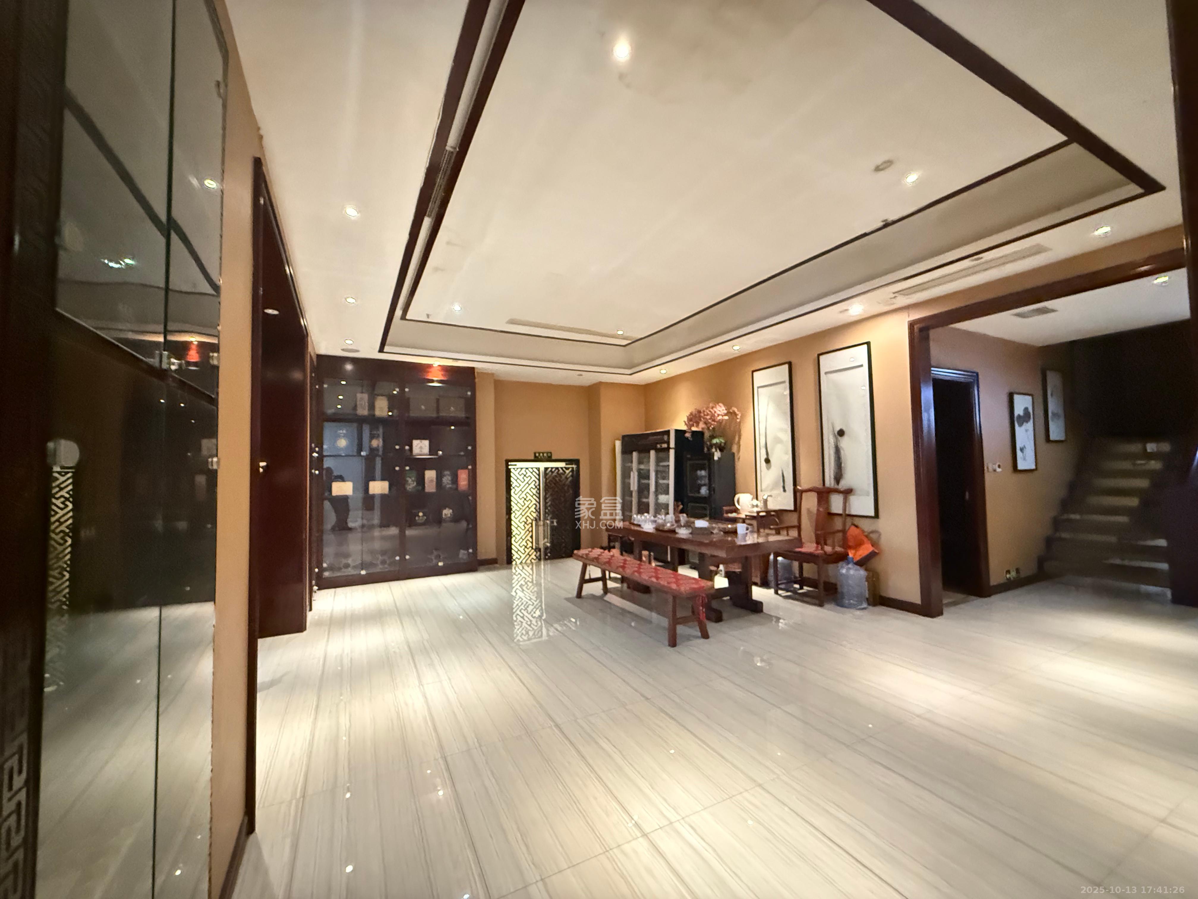 七里庙散盘   228.0㎡      28000.0元/月室内图