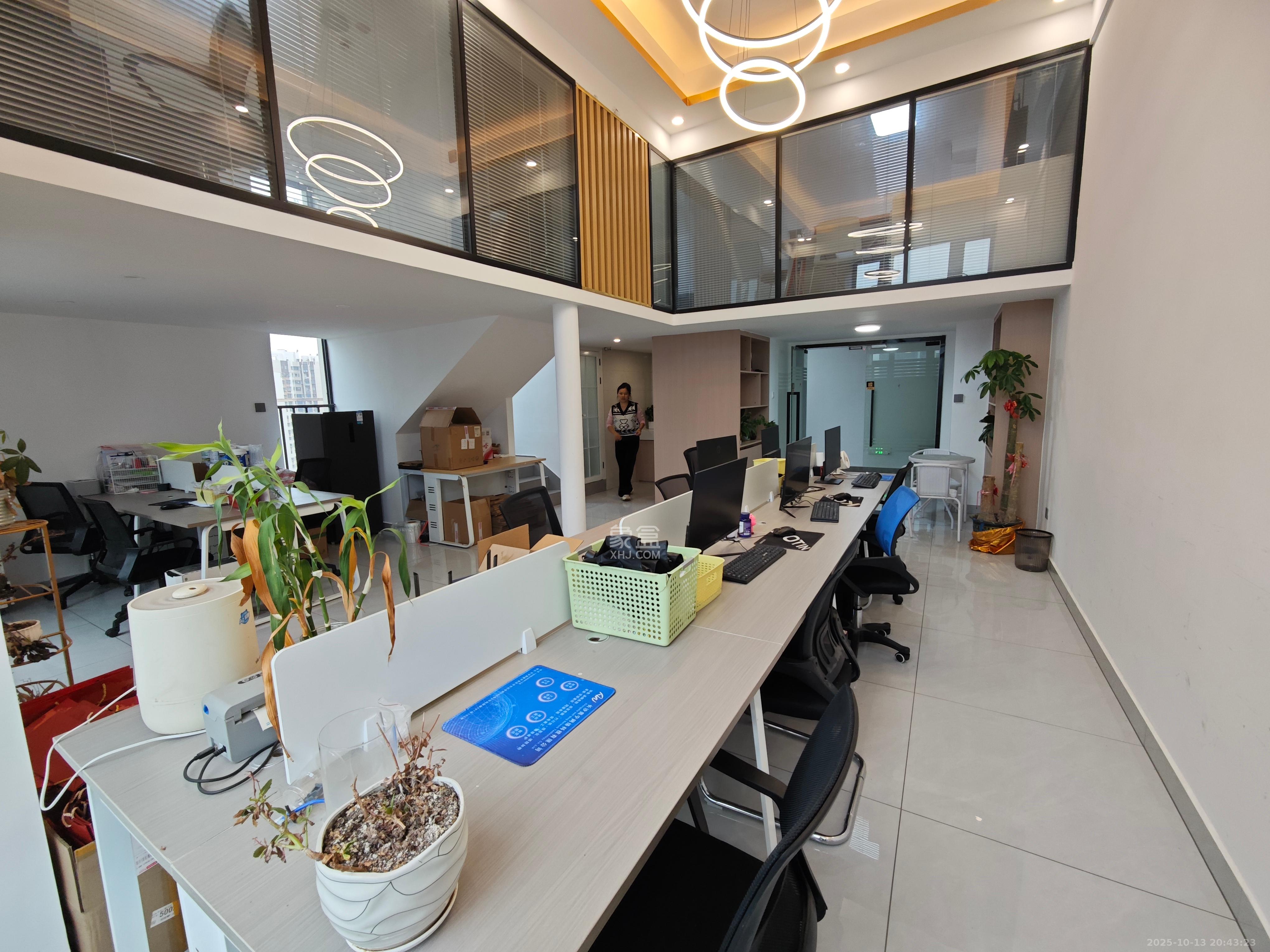 中海阅溪府  2室1厅1卫    4800.0元/月 中海阅溪府  2室1厅1卫    4800.0元/月室内图