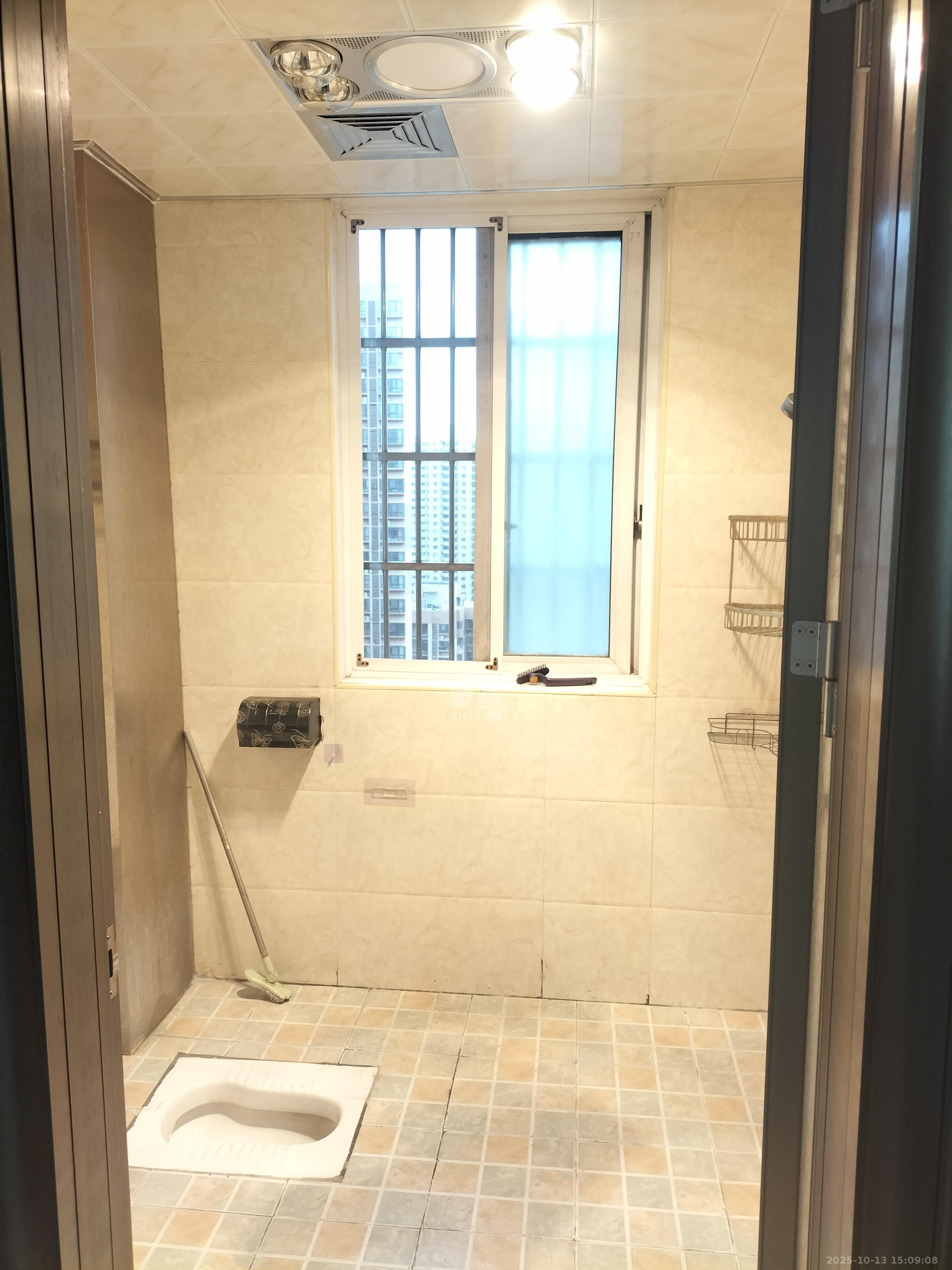 家和苑（原梅溪湖保障性住房一期）  3室2厅2卫    2600.0元/月室内图