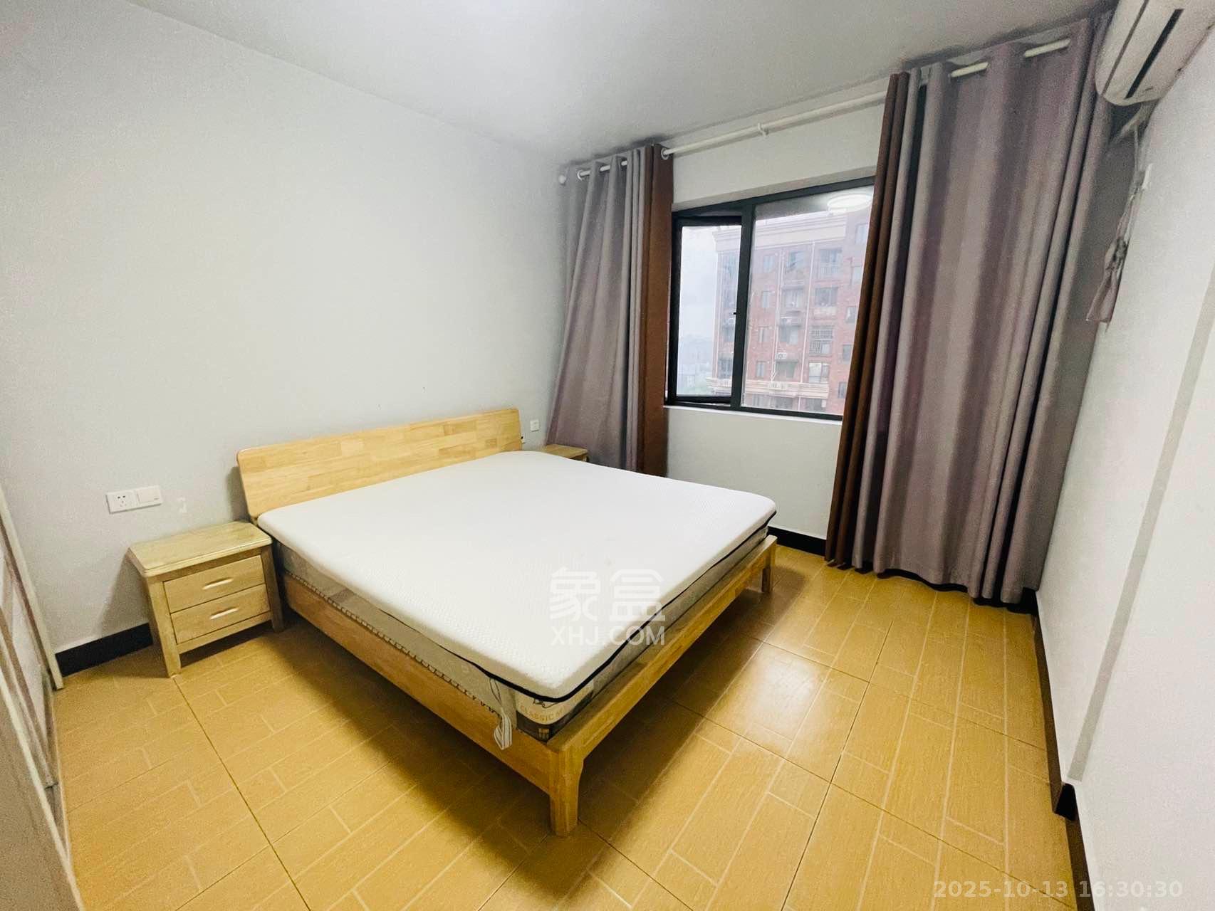 半山壹号 3室2厅2卫 2800.0元/月 半山壹号 3室2厅2卫 2800.0元/月室内图