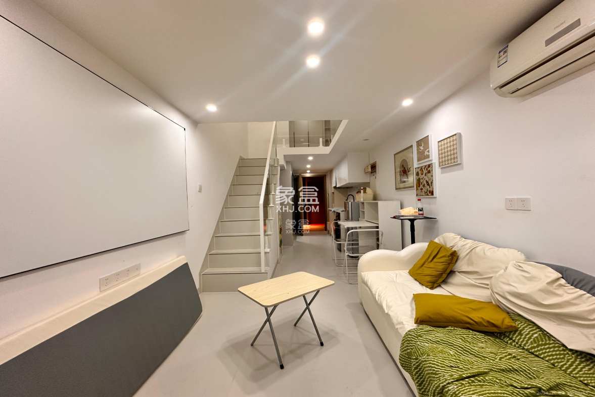 时代MOMA云PARK  2室1厅1卫    2500.0元/月 时代MOMA云PARK  2室1厅1卫    2500.0元/月室内图