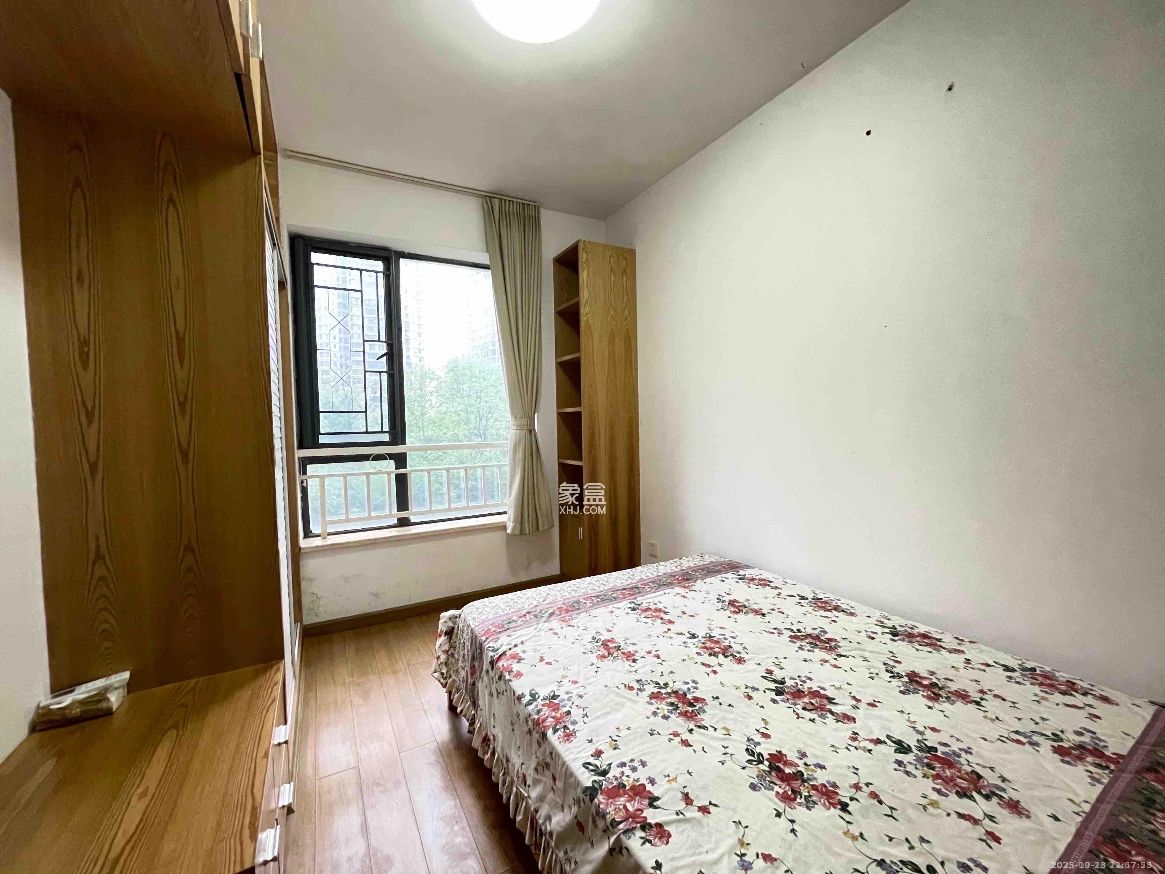 保利麓谷林语B区  1室1厅1卫    790.0元/月室内图