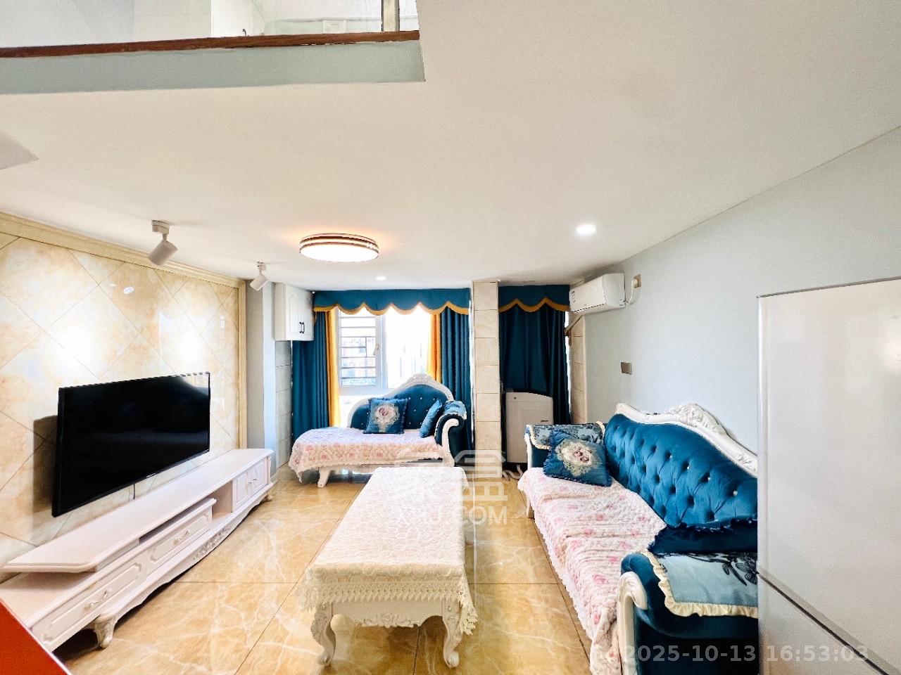 裕天国际商汇中心 1室0厅0卫 2000.0元/月 裕天国际商汇中心 1室0厅0卫 2000.0元/月室内图