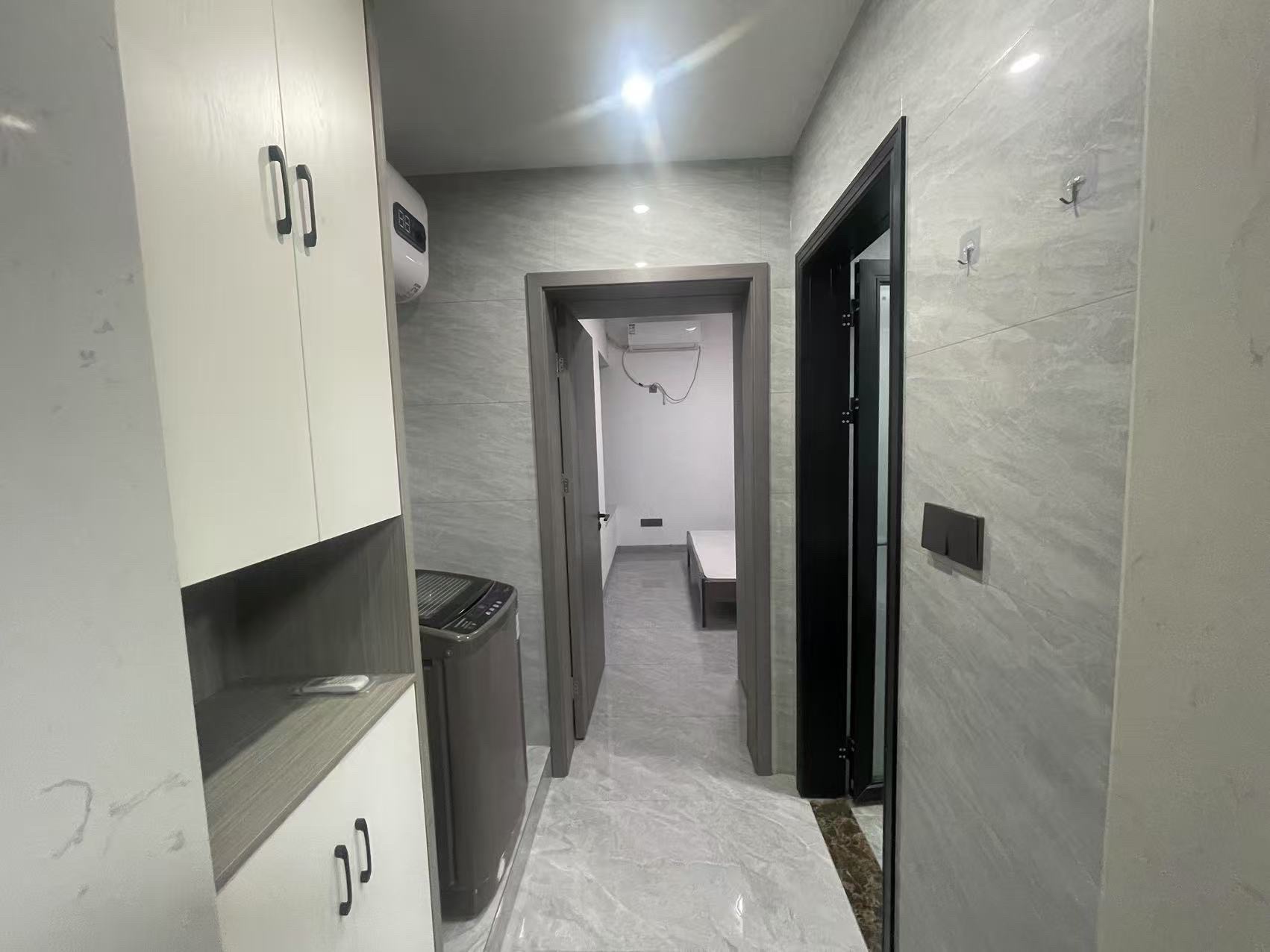 长湖新村 1室1厅1卫 1000.0元/月 长湖新村 1室1厅1卫 1000.0元/月室内图