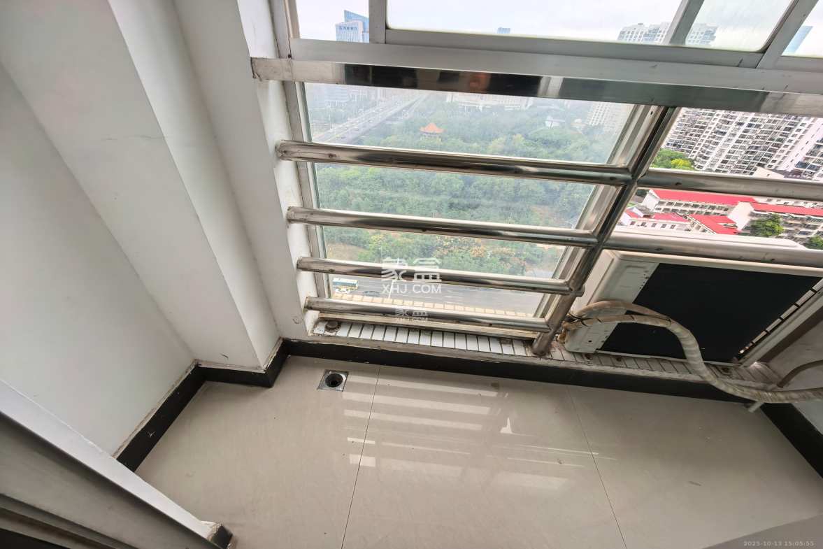 华菱新城地标 2室2厅1卫 1600.0元/月 华菱新城地标 2室2厅1卫 1600.0元/月室内图