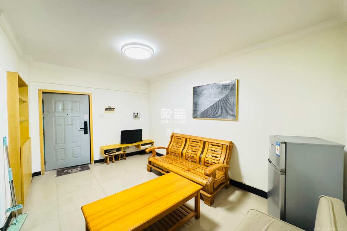 兴威帕克水岸 1室1厅1卫 1400.0元/月 兴威帕克水岸 1室1厅1卫 1400.0元/月室内图