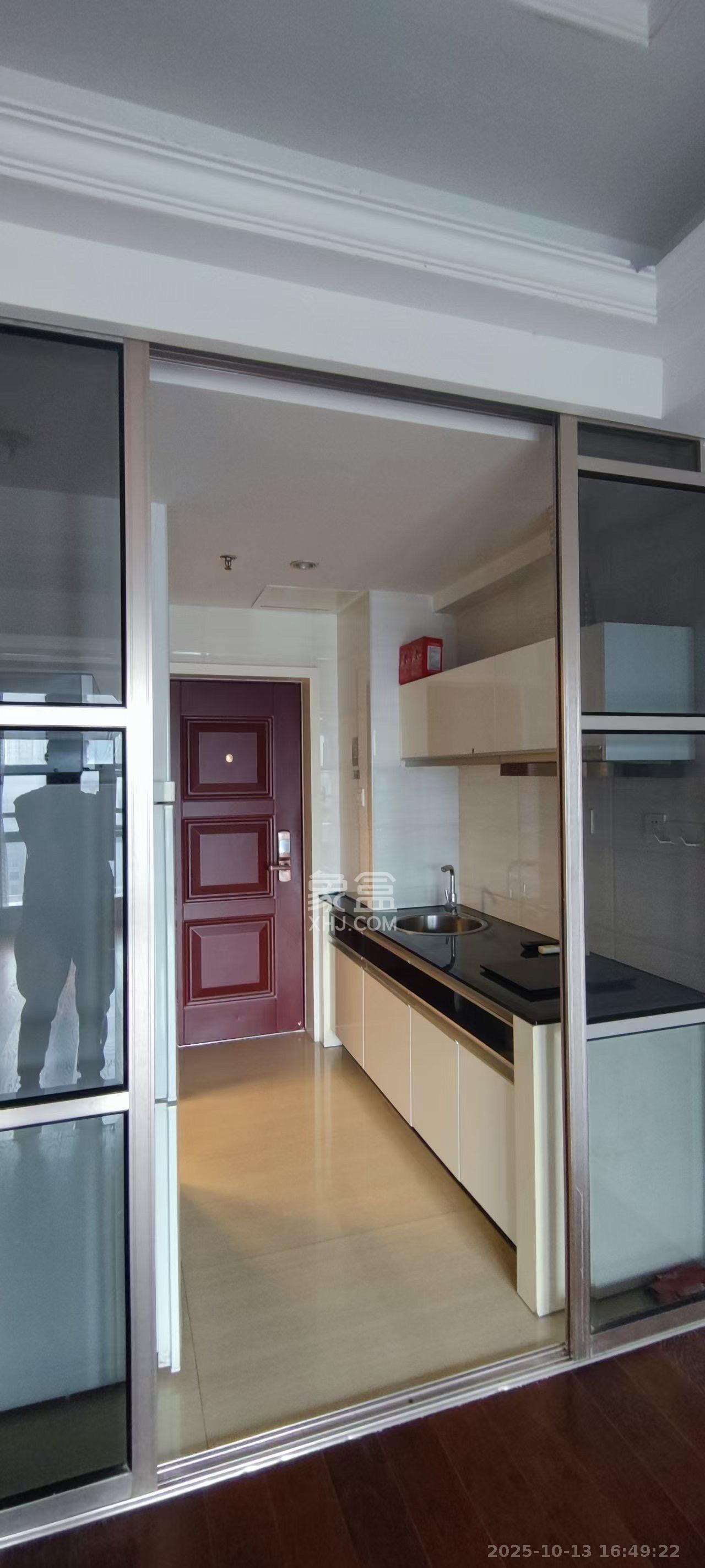 壹号公馆  1室1厅0卫    2200.0元/月 壹号公馆  1室1厅0卫    2200.0元/月室内图