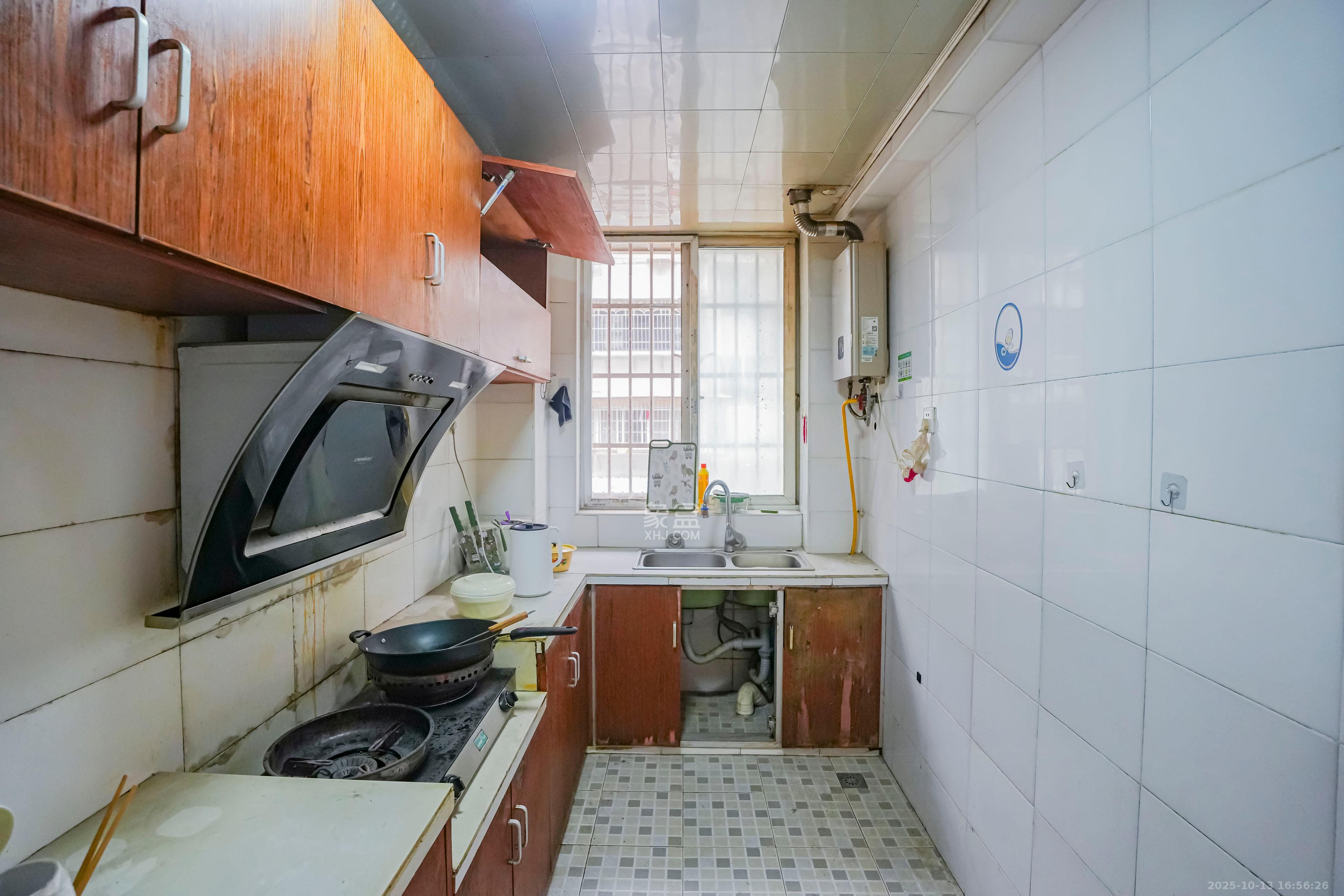 雅雀湖小区 2室1厅1卫 45.0万 雅雀湖小区 2室1厅1卫 45.0万厨房