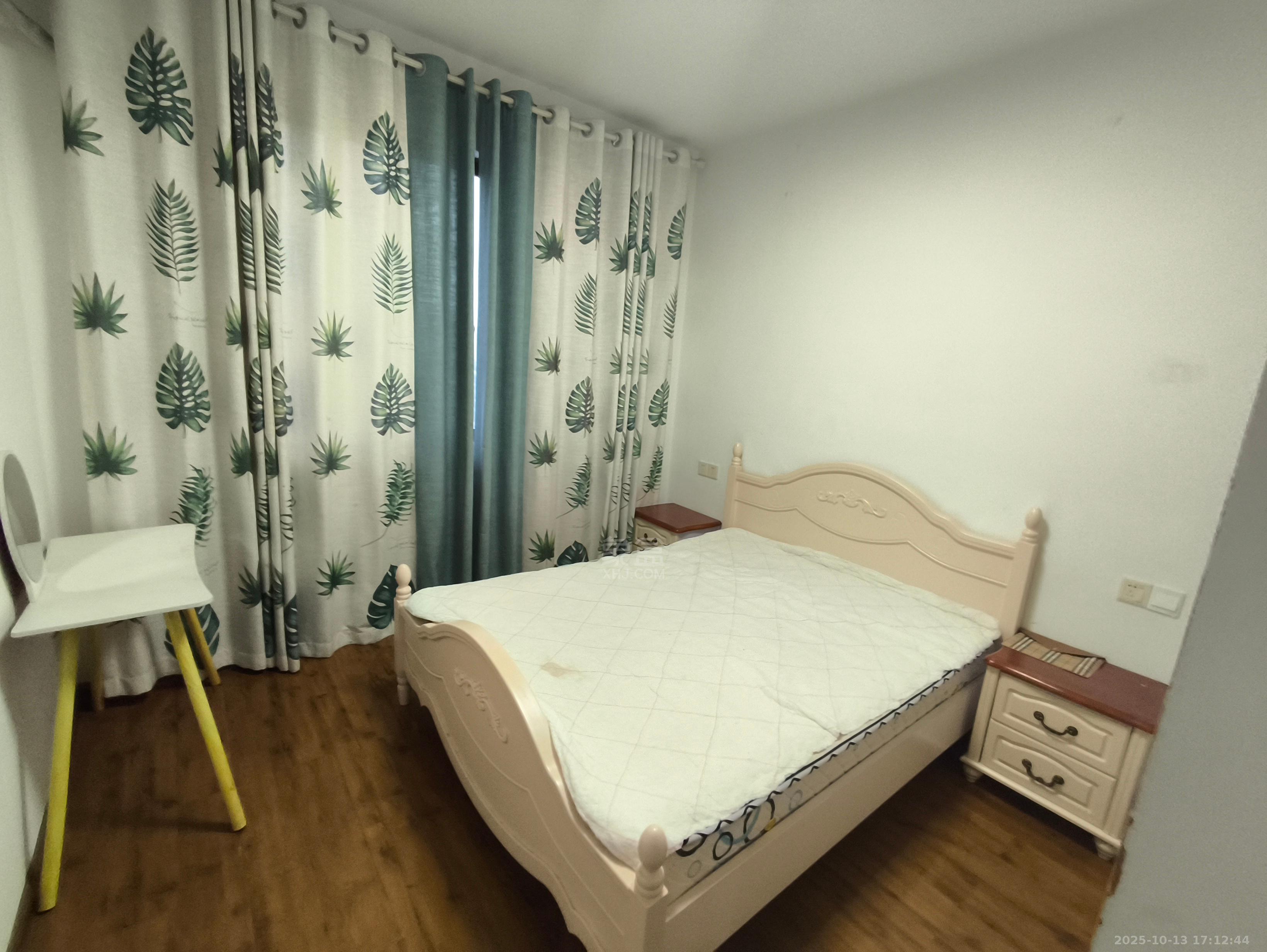 滨江花园 3室2厅2卫 1800.0元/月 滨江花园 3室2厅2卫 1800.0元/月室内图