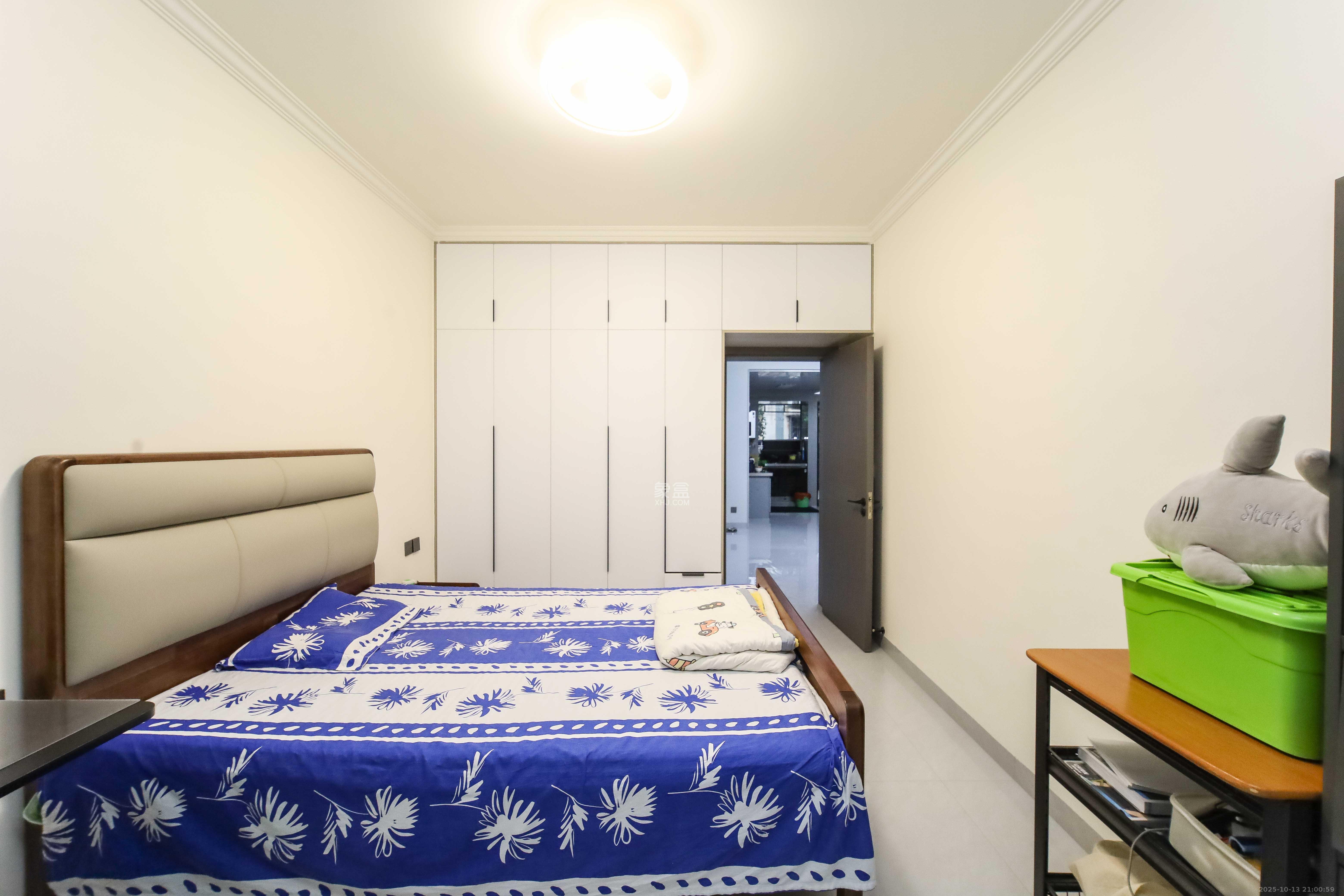 马王堆疗养院单位房  2室2厅1卫    76.8万卧室