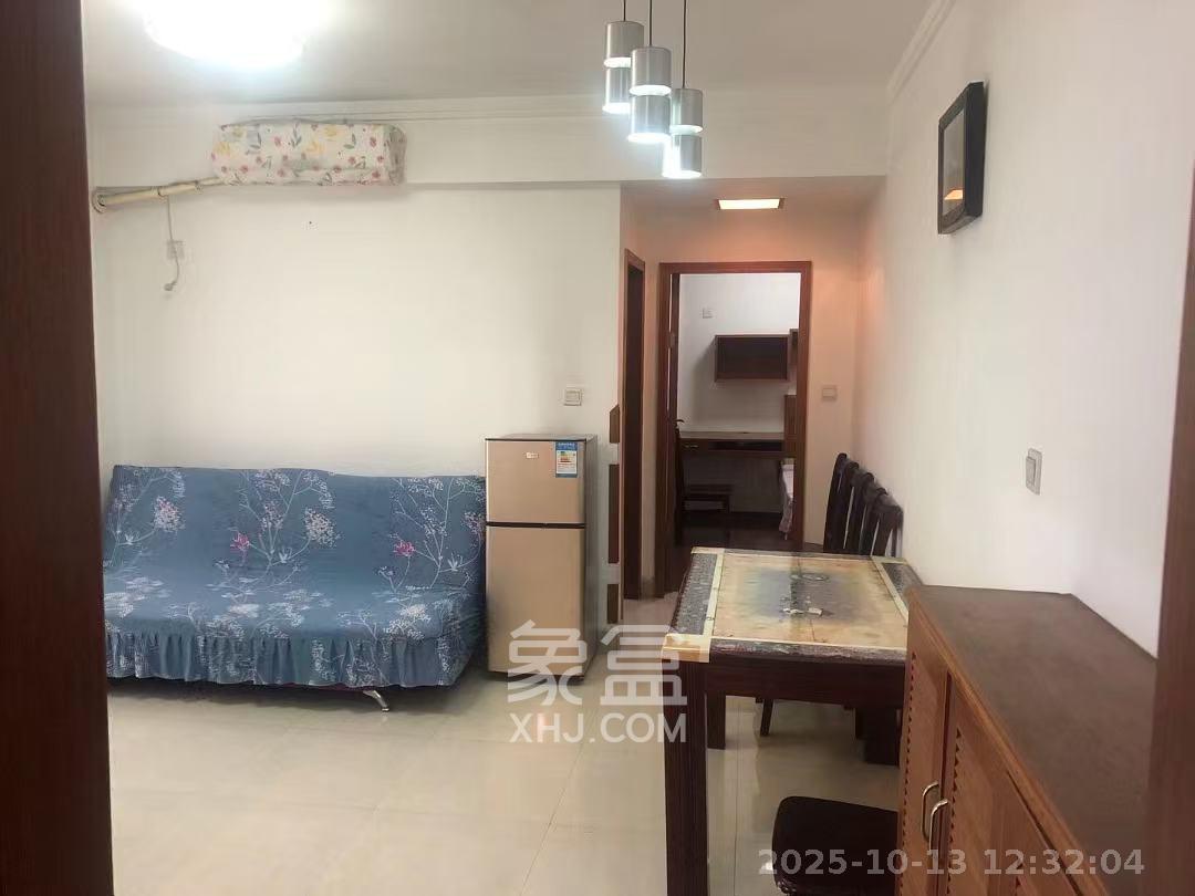 凯通国际城(凯通朝庭) 2室1厅1卫 2100.0元/月 凯通国际城(凯通朝庭) 2室1厅1卫 2100.0元/月室内图