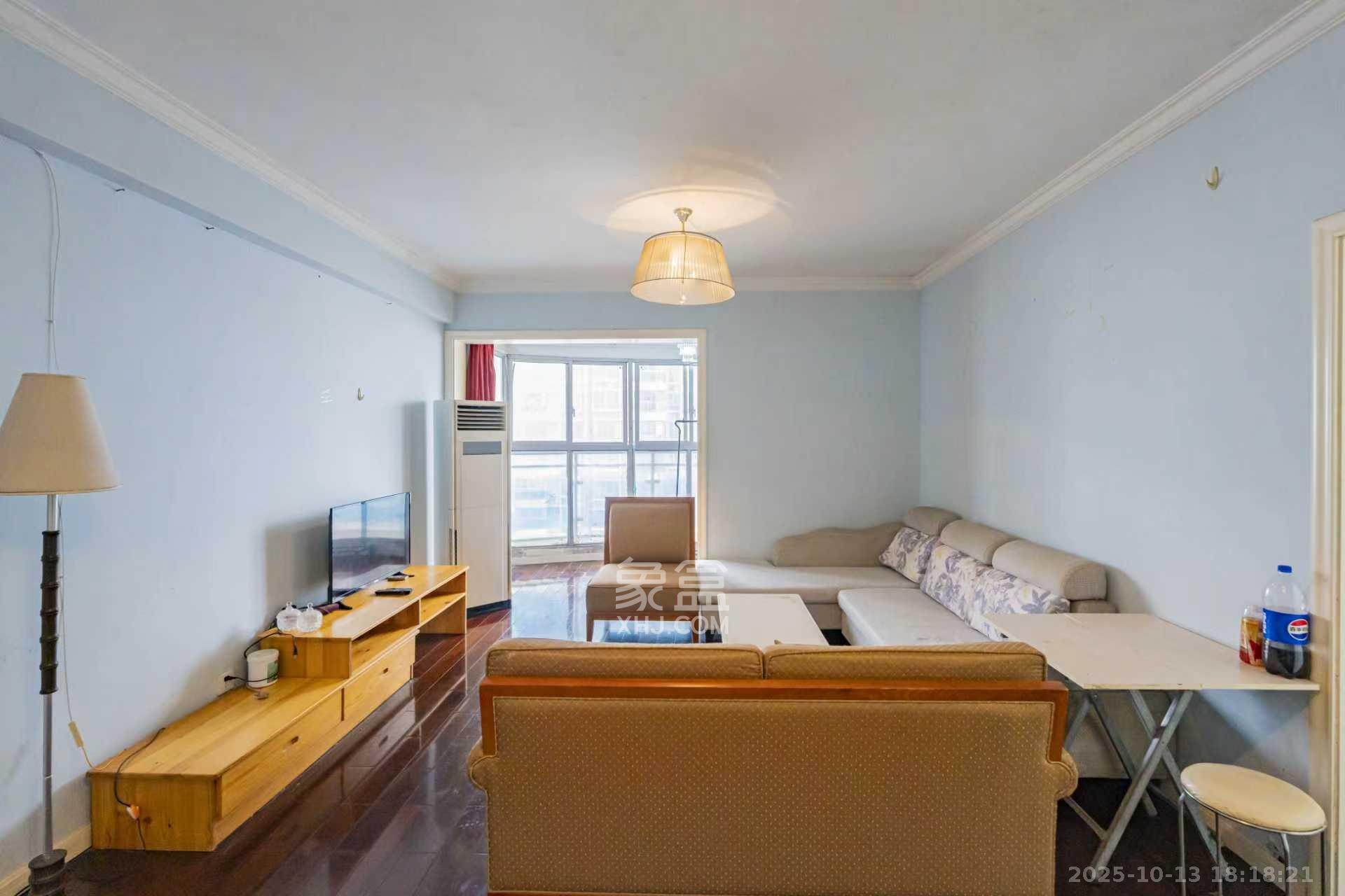 凯乐国际城  2室2厅1卫    2500.0元/月 凯乐国际城  2室2厅1卫    2500.0元/月