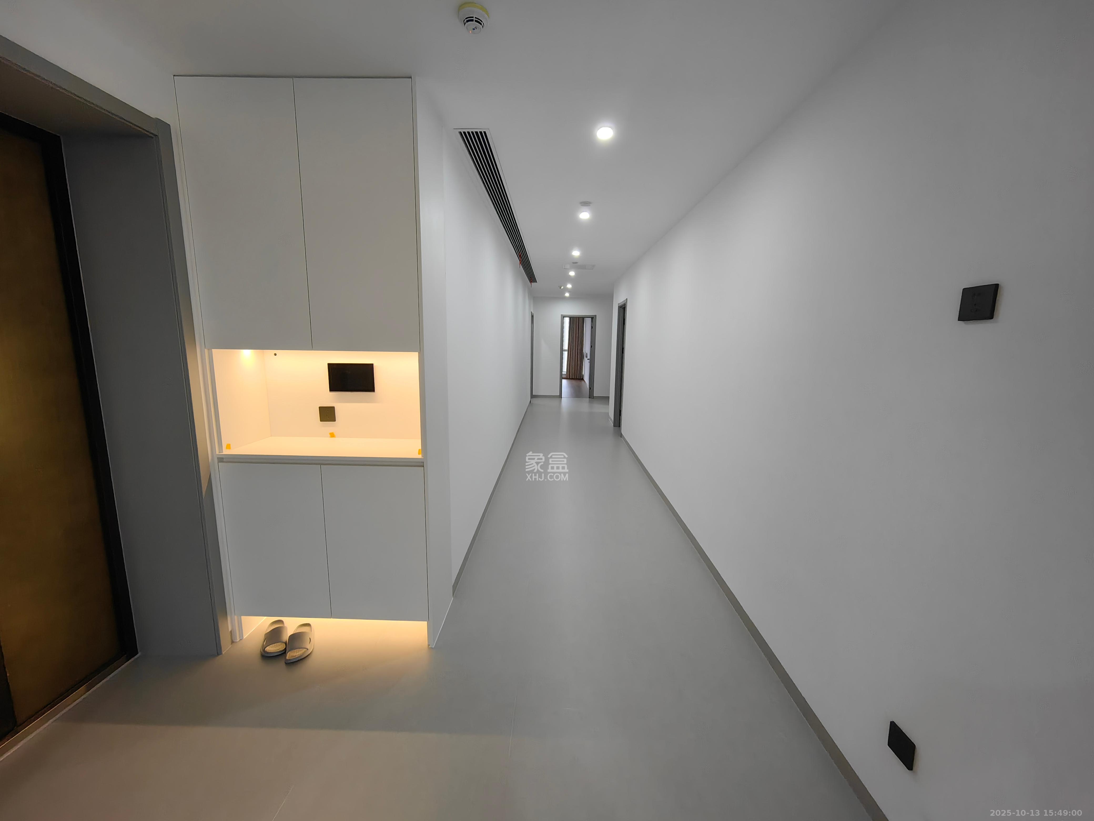 正荣梅溪紫阙台 4室2厅2卫 11000.0元/月 正荣梅溪紫阙台 4室2厅2卫 11000.0元/月室内图