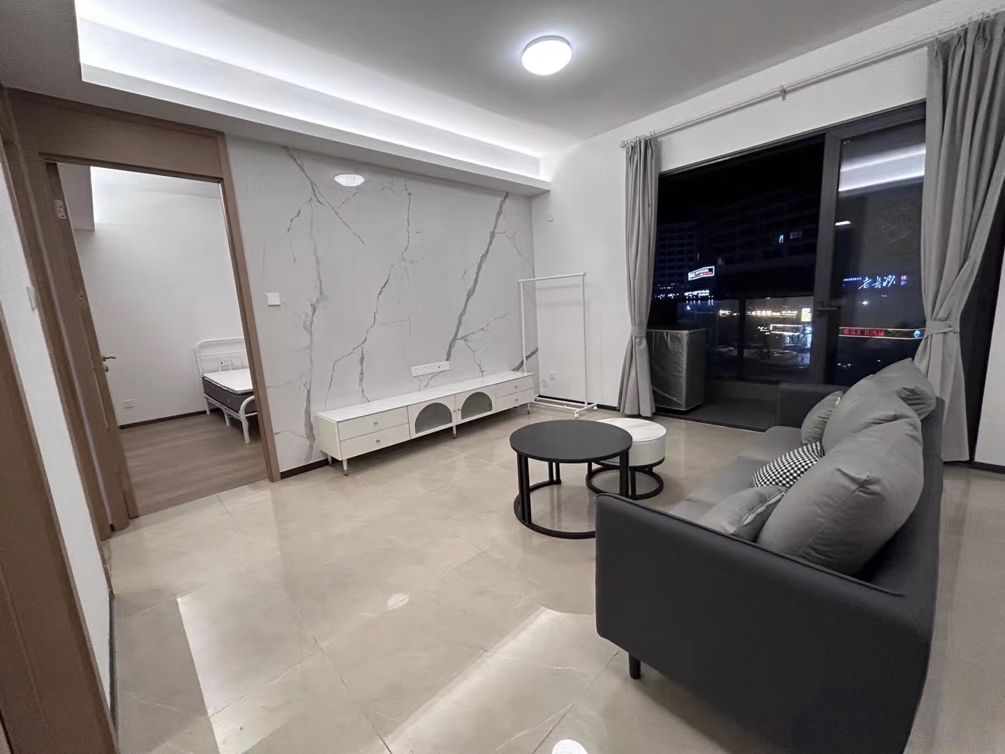 华润中心二期东悦府 2室2厅1卫 4300.0元/月 华润中心二期东悦府 2室2厅1卫 4300.0元/月室内图