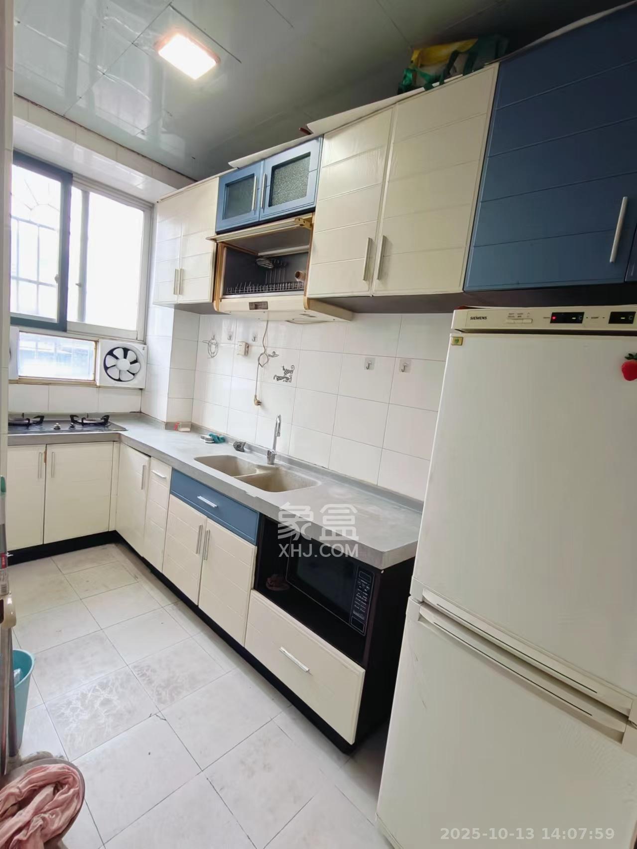 家兴公寓（洪家井）  2室1厅1卫    2300.0元/月室内图