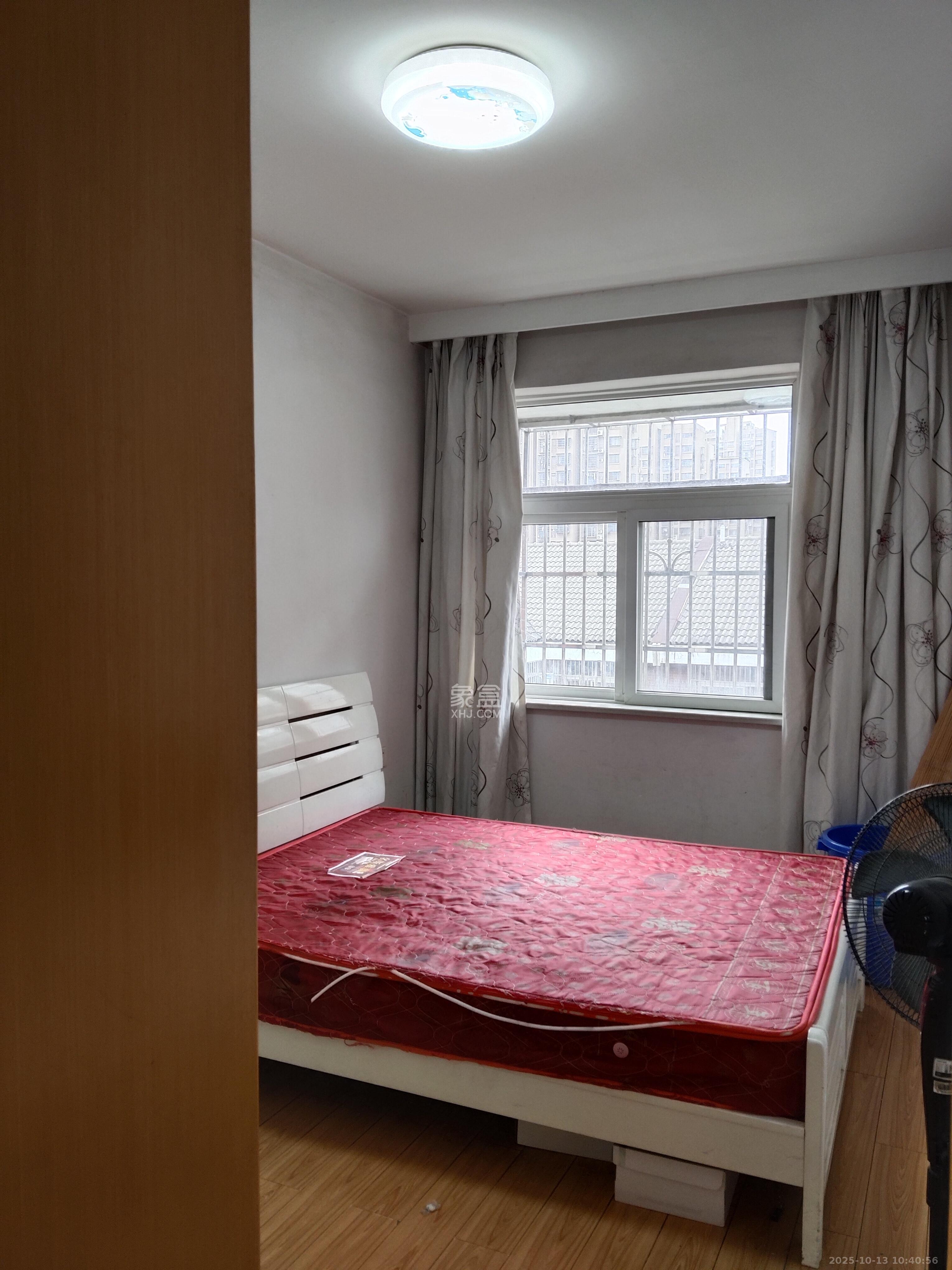 湘瑞家园  2室2厅1卫    1200.0元/月 湘瑞家园  2室2厅1卫    1200.0元/月室内图