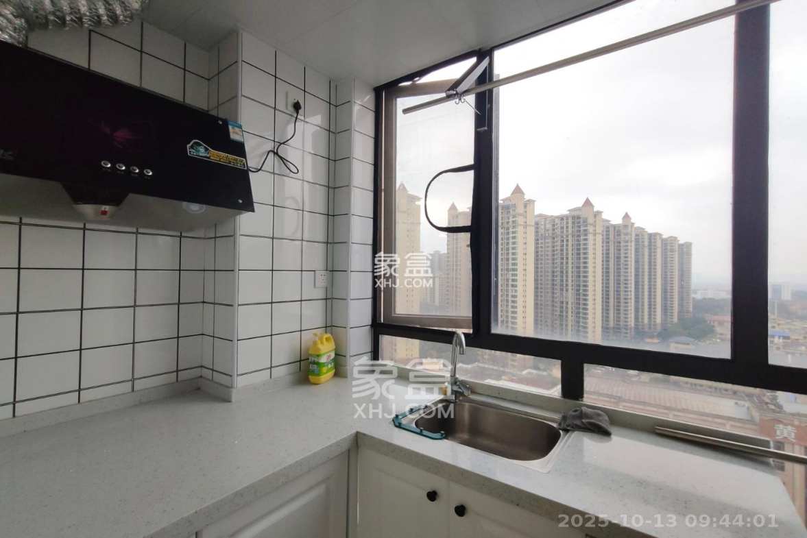 润和紫郡一期 1室1厅1卫 1200.0元/月 润和紫郡一期 1室1厅1卫 1200.0元/月室内图