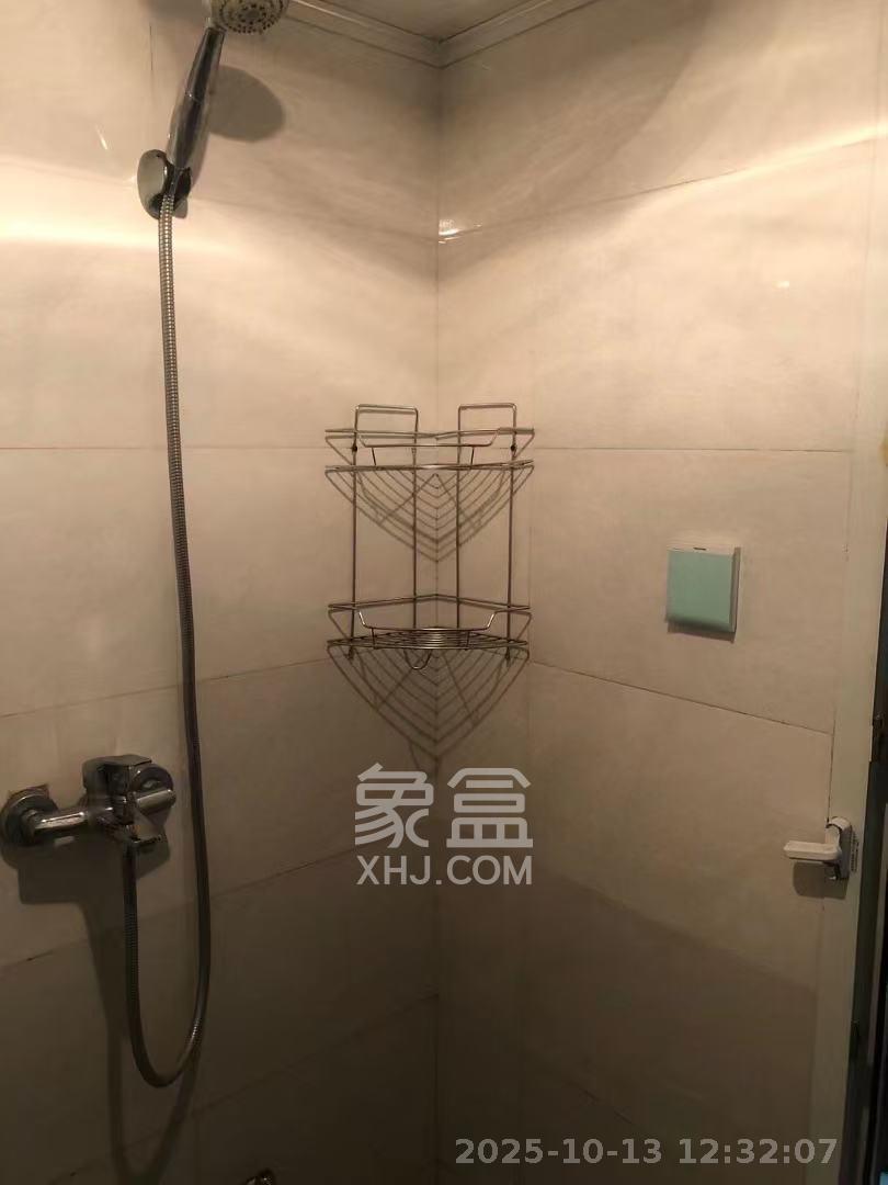 凯通国际城（凯通朝庭）  2室1厅1卫    2100.0元/月室内图