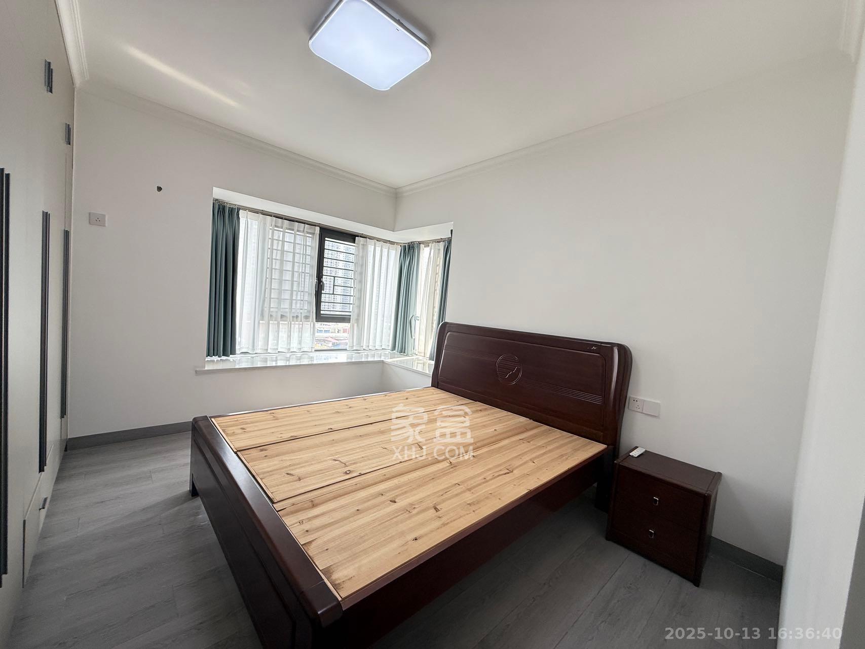 九华世纪城 4室2厅2卫 1600.0元/月 九华世纪城 4室2厅2卫 1600.0元/月室内图