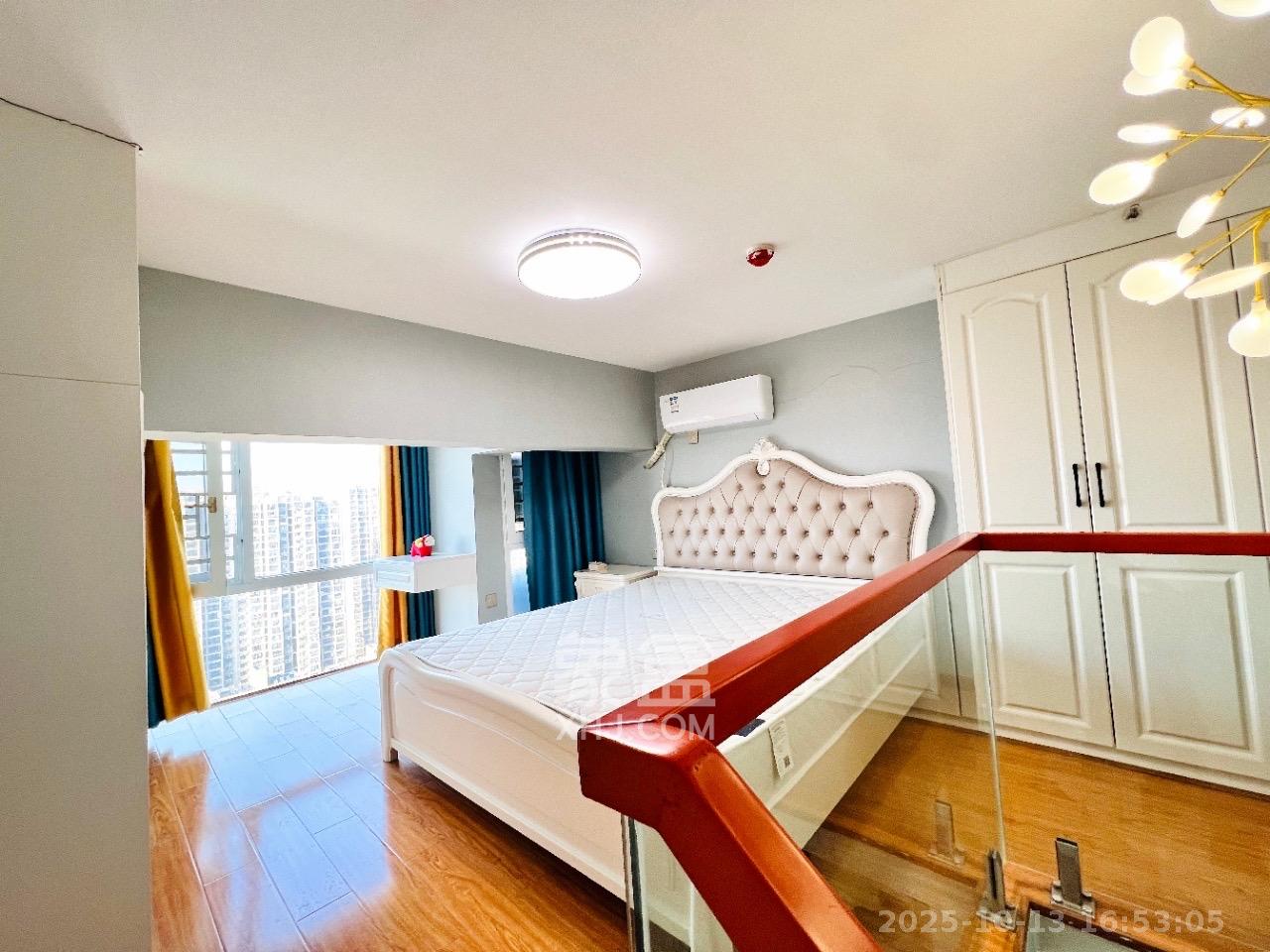 裕天国际商汇中心  1室0厅0卫    2000.0元/月室内图