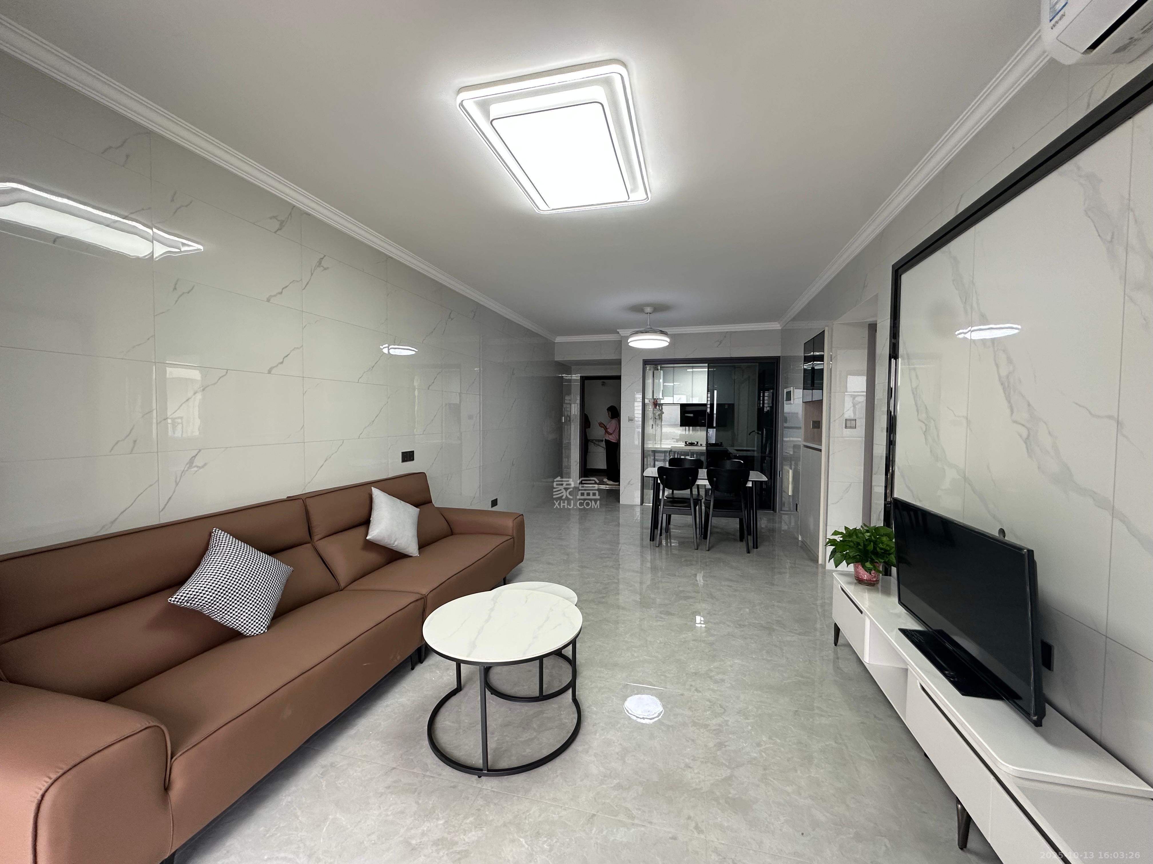 和景家园二期  1室0厅0卫    1800.0元/月