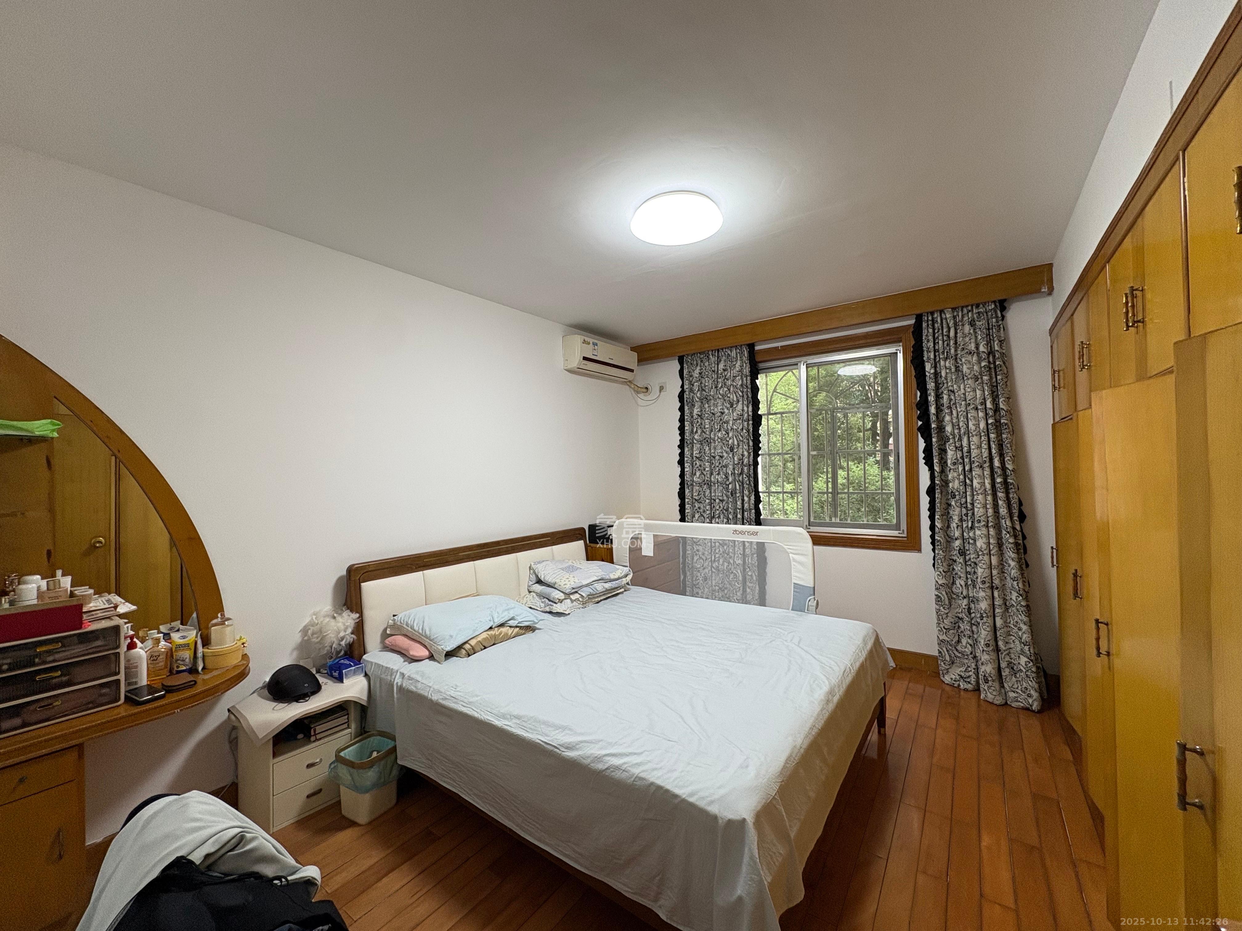 湘卫花苑  3室2厅2卫    2100.0元/月室内图