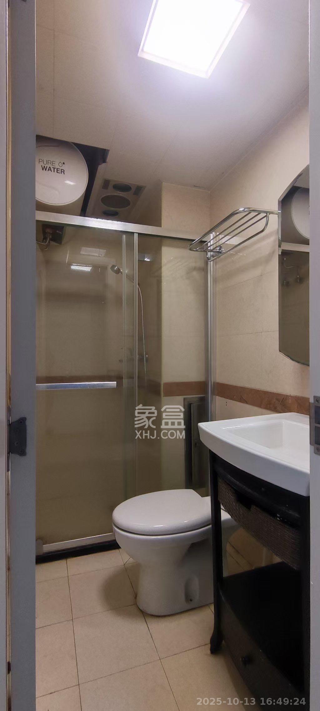 壹号公馆  1室1厅0卫    2200.0元/月 壹号公馆  1室1厅0卫    2200.0元/月室内图