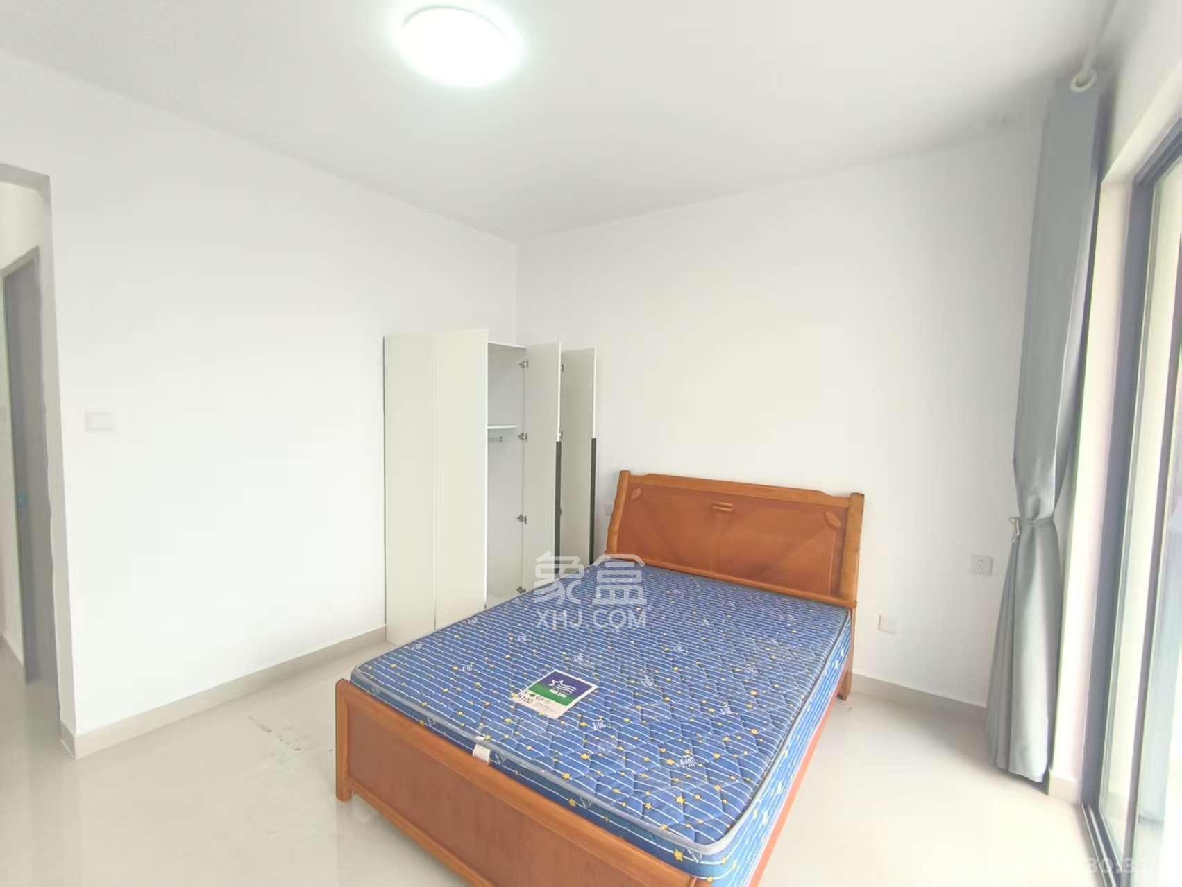 钱隆首府(福晟御园)  3室2厅1卫    3200.0元/月 钱隆首府(福晟御园)  3室2厅1卫    3200.0元/月室内图