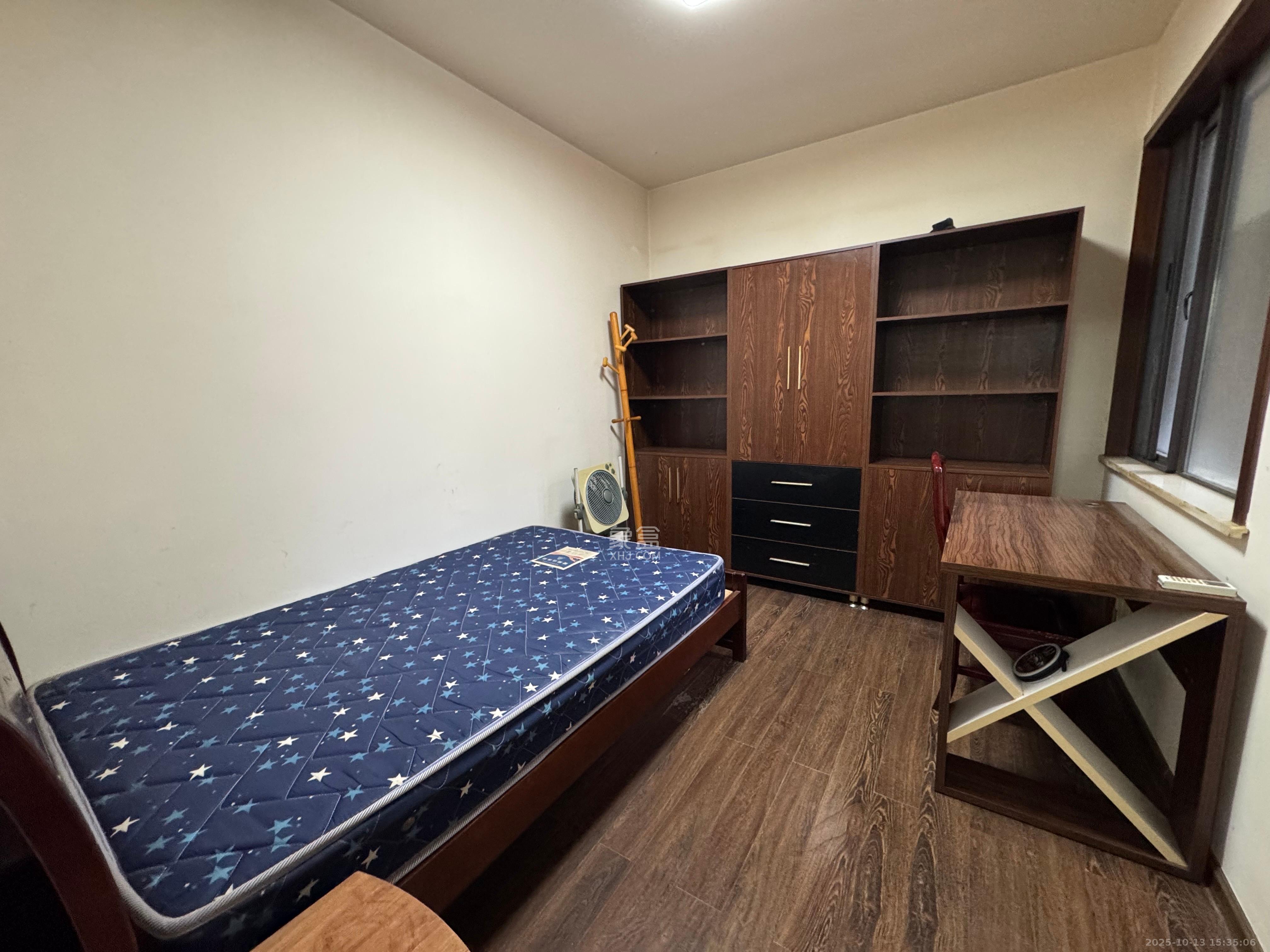 旭辉藏郡(藏郡、旭湘华府) 3室2厅1卫 2400.0元/月 旭辉藏郡(藏郡、旭湘华府) 3室2厅1卫 2400.0元/月室内图